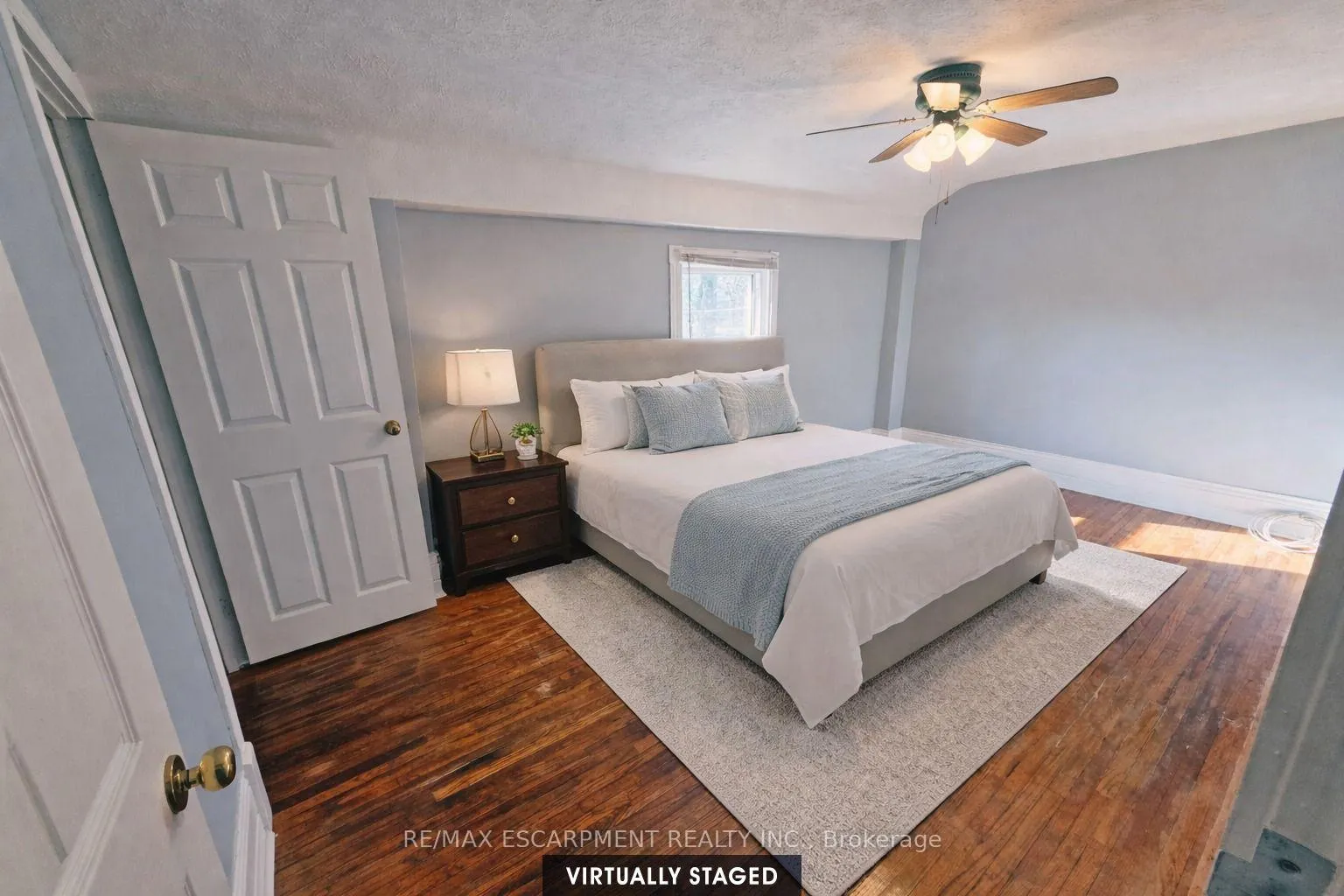 Photo 264 of 205 Main Street E, Grimsby, Grimsby East — HOMEH