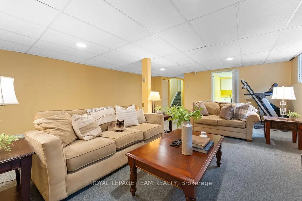 Photo 33 of 2684 Violet Street, Ottawa, Britannia — HOMEH