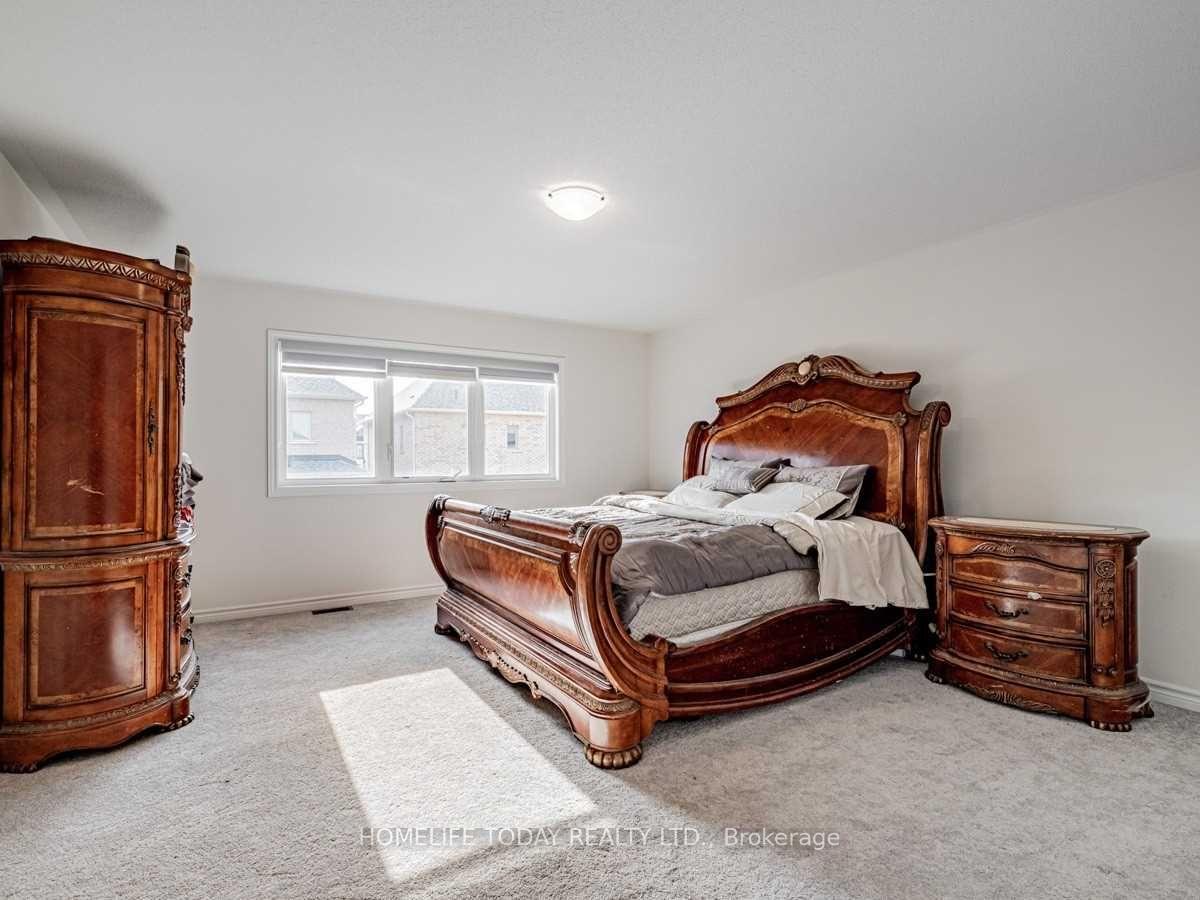 Photo 25 of 364 Danny Wheeler Boulevard, Georgina, Keswick North — HOMEH