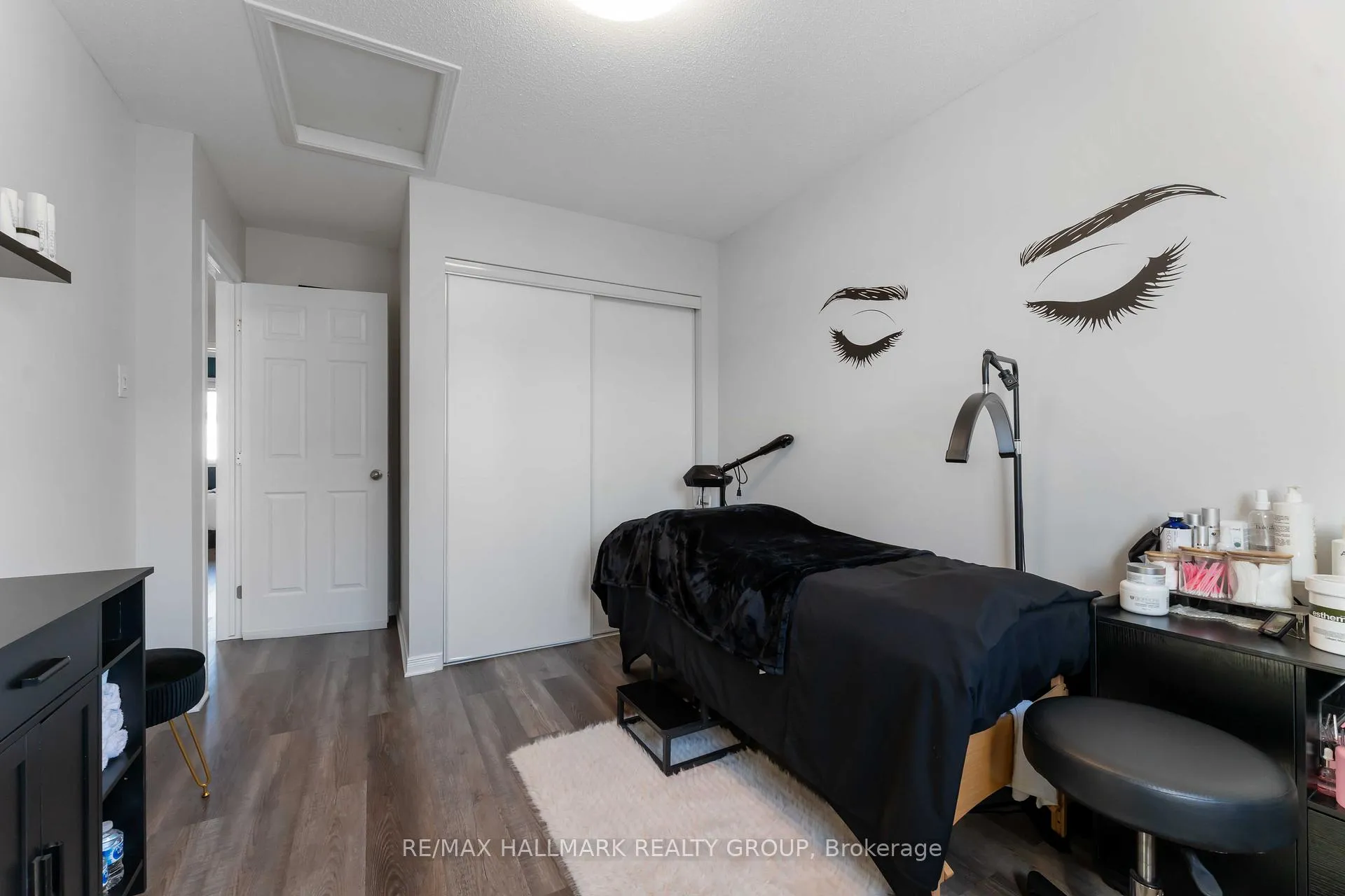 Photo 22 of 104 Esterbrook Drive, Ottawa, Mer Bleue/Bradley Estates/Anderson Park — HOMEH