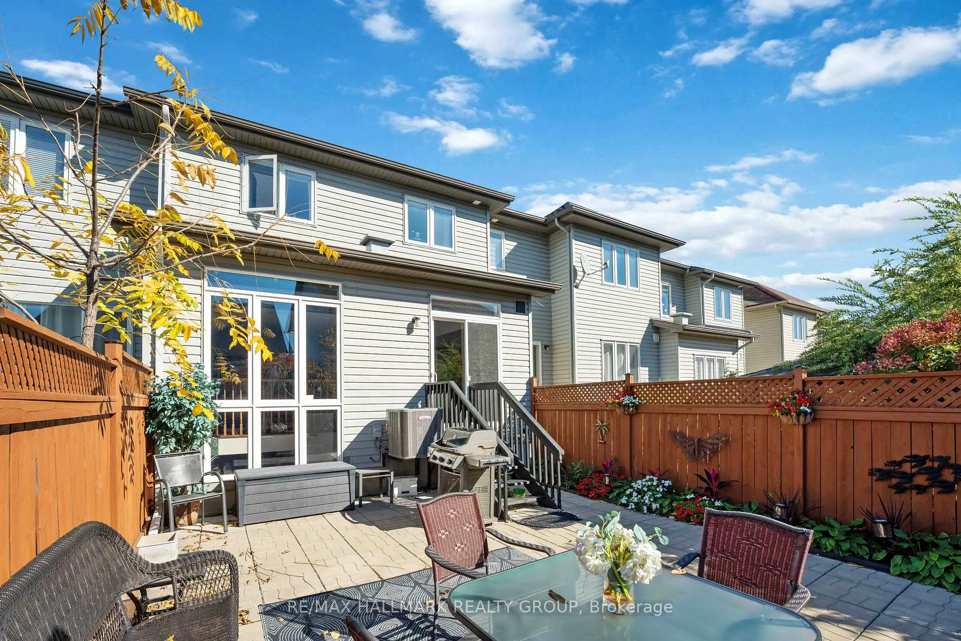 Photo 30 of 104 Esterbrook Drive, Ottawa, Mer Bleue/Bradley Estates/Anderson Park — HOMEH