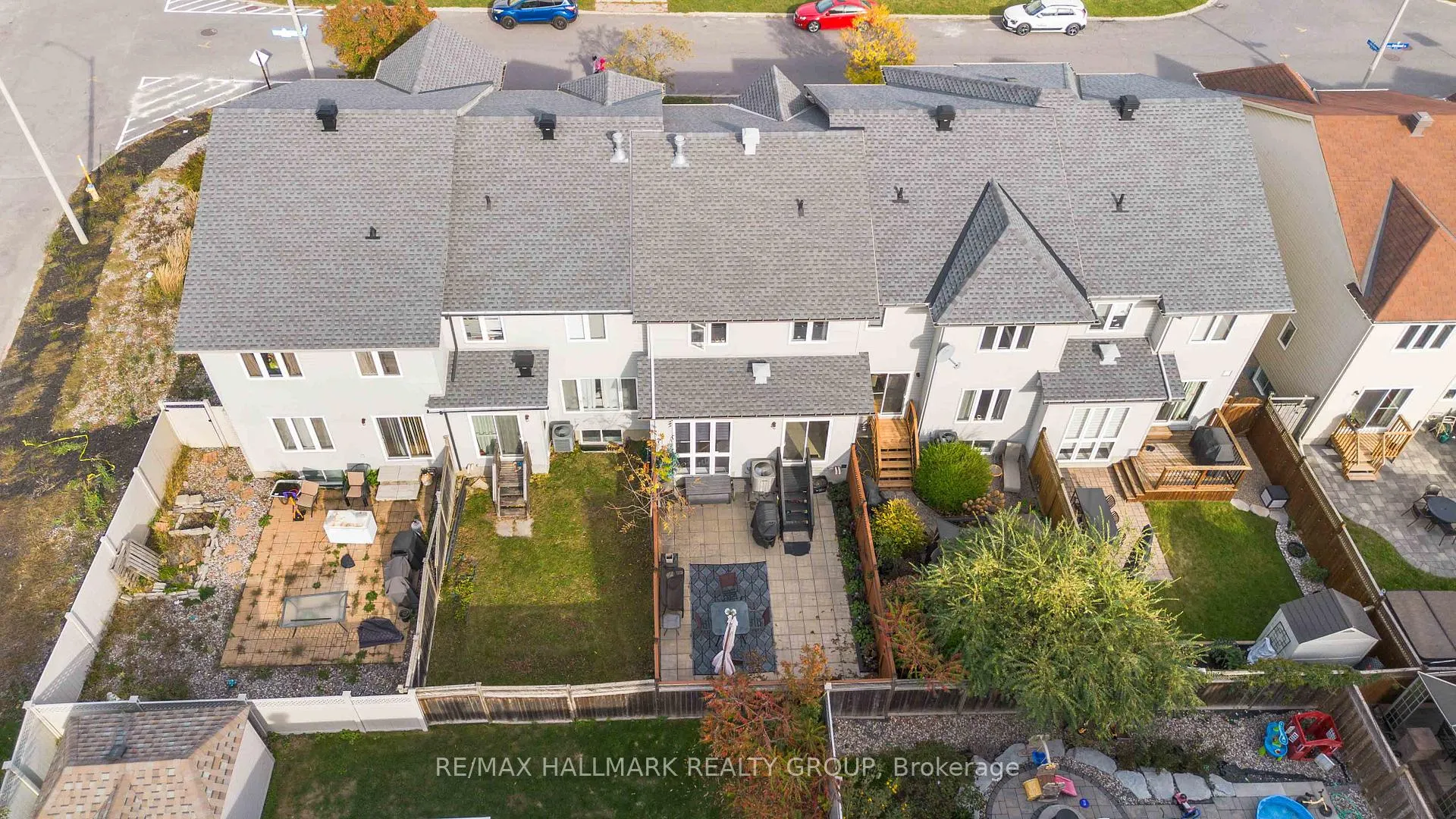 Photo 32 of 104 Esterbrook Drive, Ottawa, Mer Bleue/Bradley Estates/Anderson Park — HOMEH