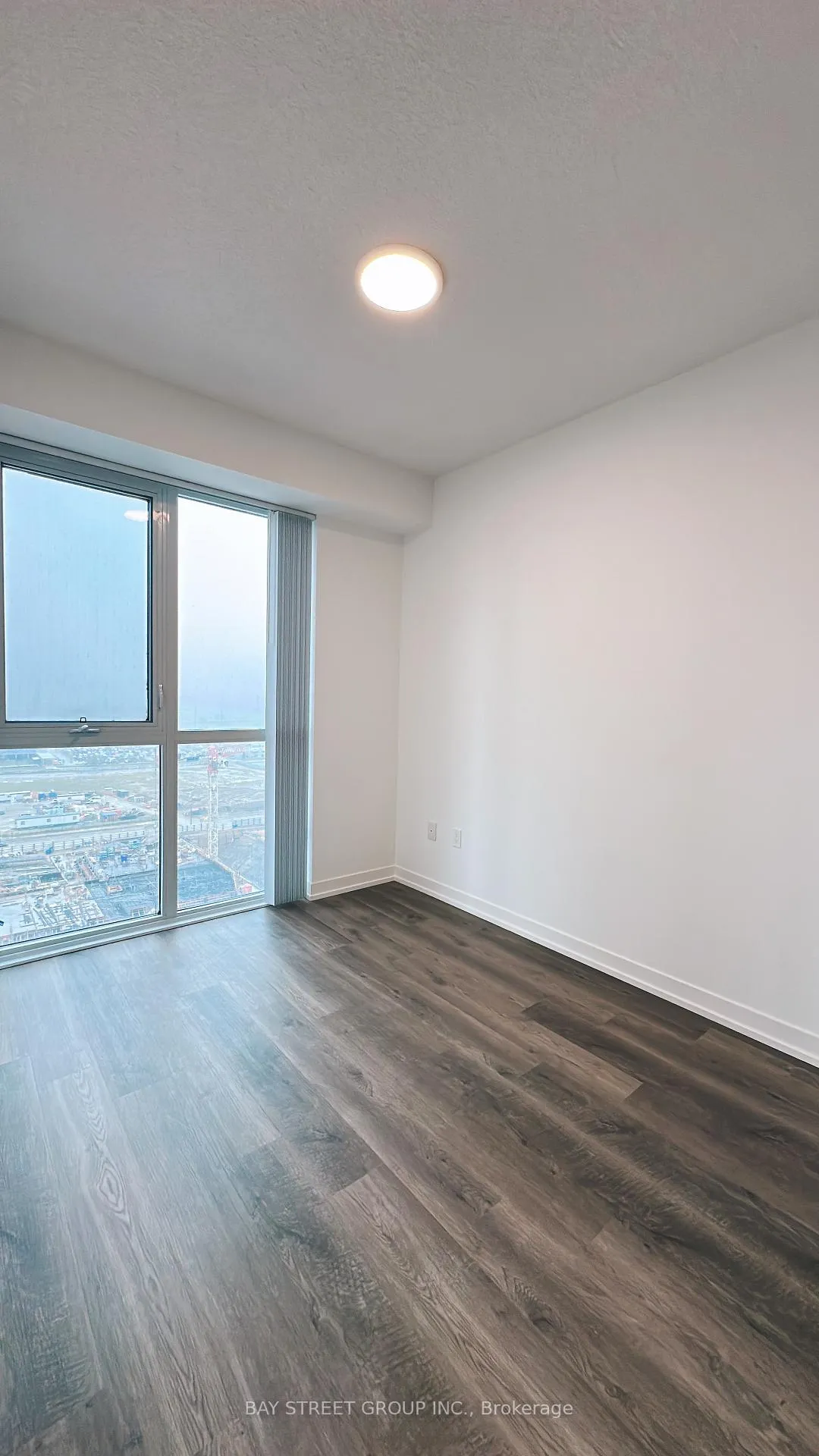 Photo 7 of Unit 1709, 8 Interchange Way, Vaughan, Vaughan Corporate Centre — HOMEH