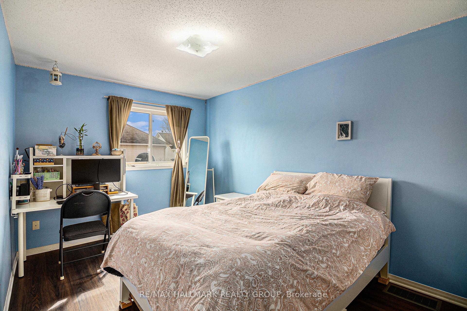Photo 12 of Unit A, 218 Claridge Drive, Ottawa, Barrhaven - Longfields — HOMEH