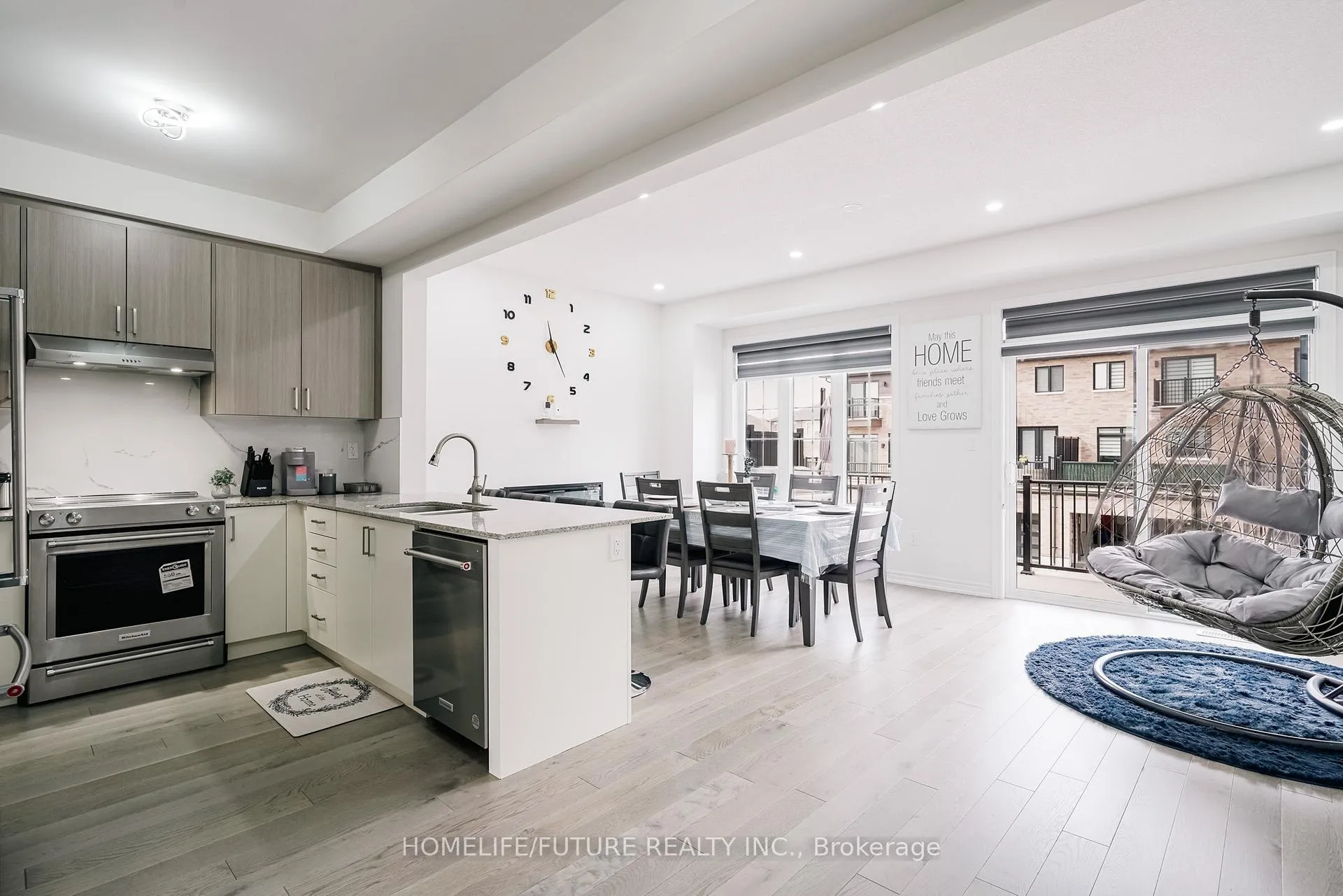 Photo 12 of 2626 Delphinium Trail, Pickering, Rural Pickering — HOMEH
