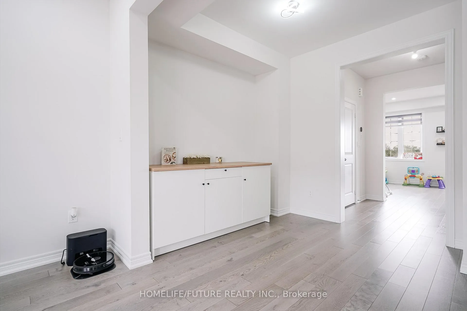 Photo 17 of 2626 Delphinium Trail, Pickering, Rural Pickering — HOMEH