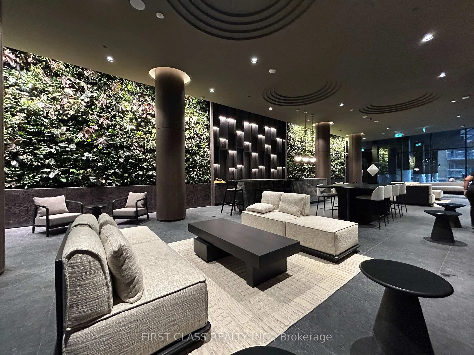 Photo 6 of Unit 1406, 120 Broadway Avenue, Toronto, Mount Pleasant West — HOMEH
