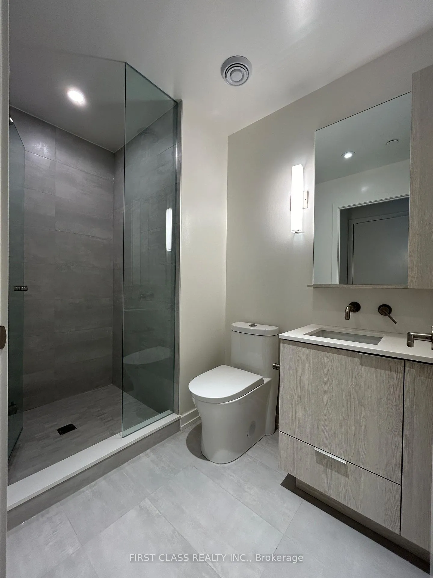 Photo 15 of Unit 1406, 120 Broadway Avenue, Toronto, Mount Pleasant West — HOMEH