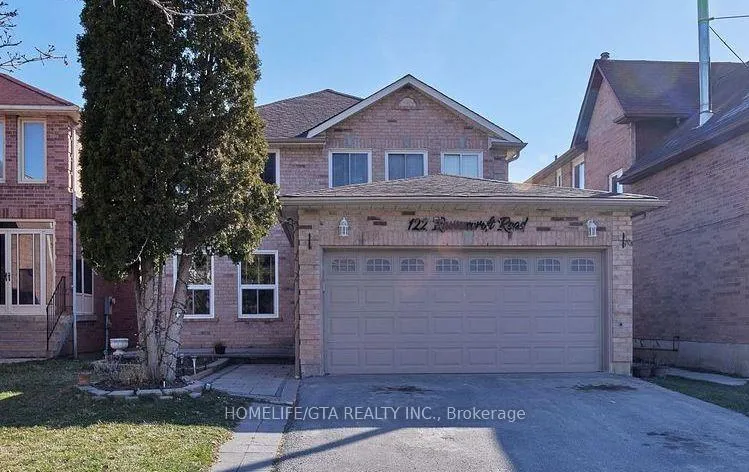 Front of Unit Basement, 122 Ravenscroft Road