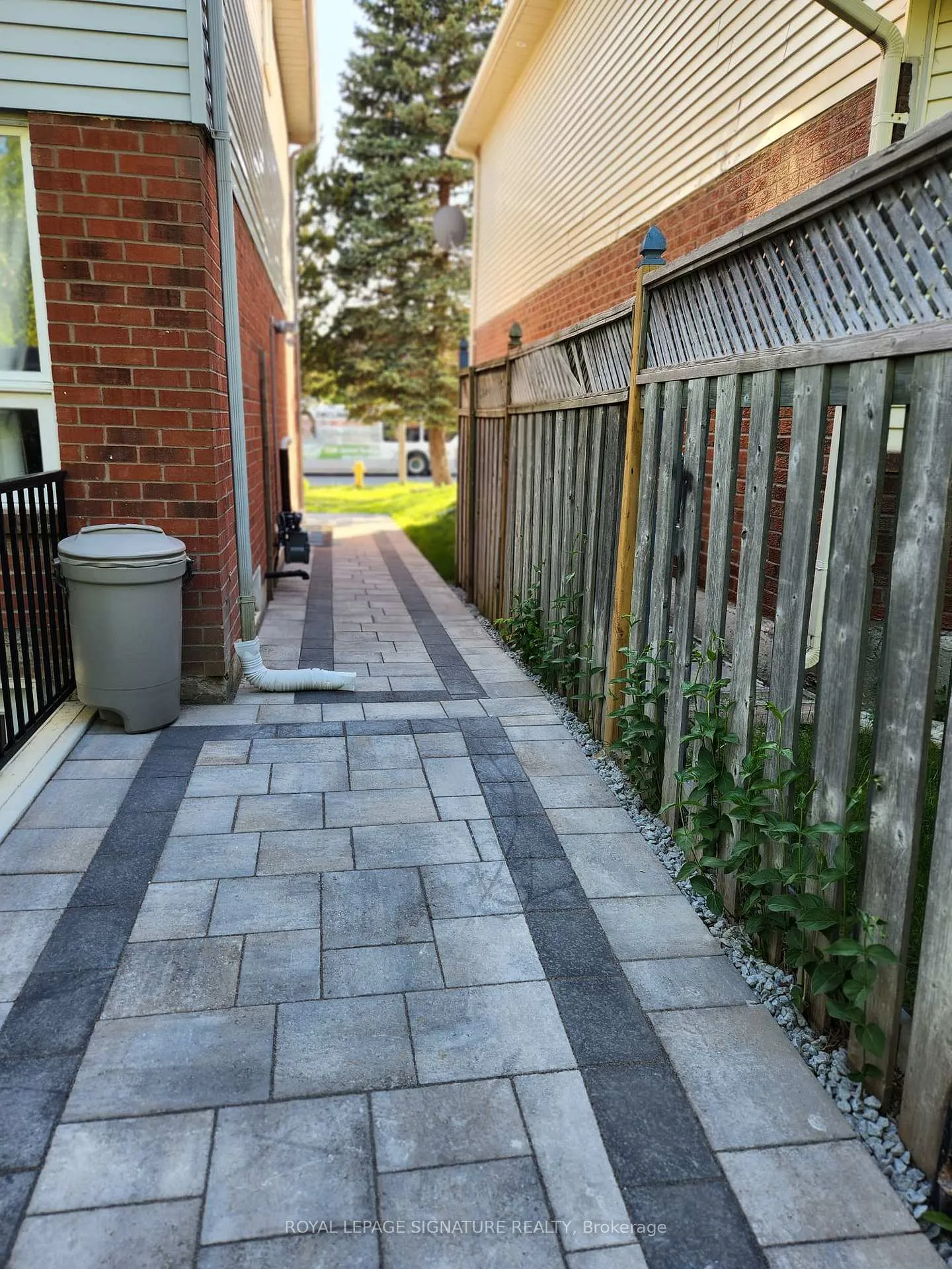 Photo 1 of Unit Bsmt, 1576 Major Oaks Drive, Pickering, Brock Ridge — HOMEH