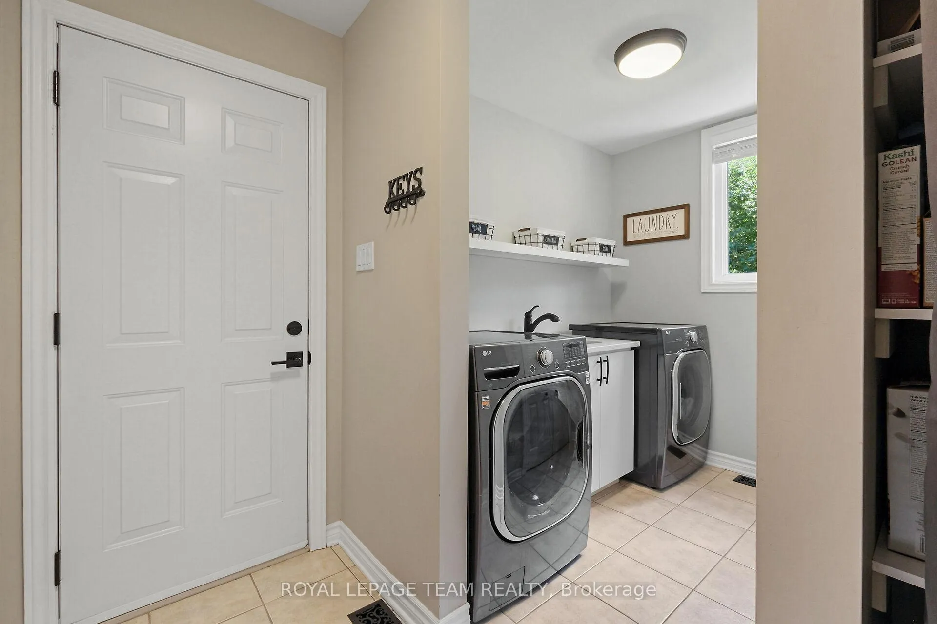 Photo 22 of 2893 Barlow Crescent, Ottawa, Dunrobin Shores — HOMEH