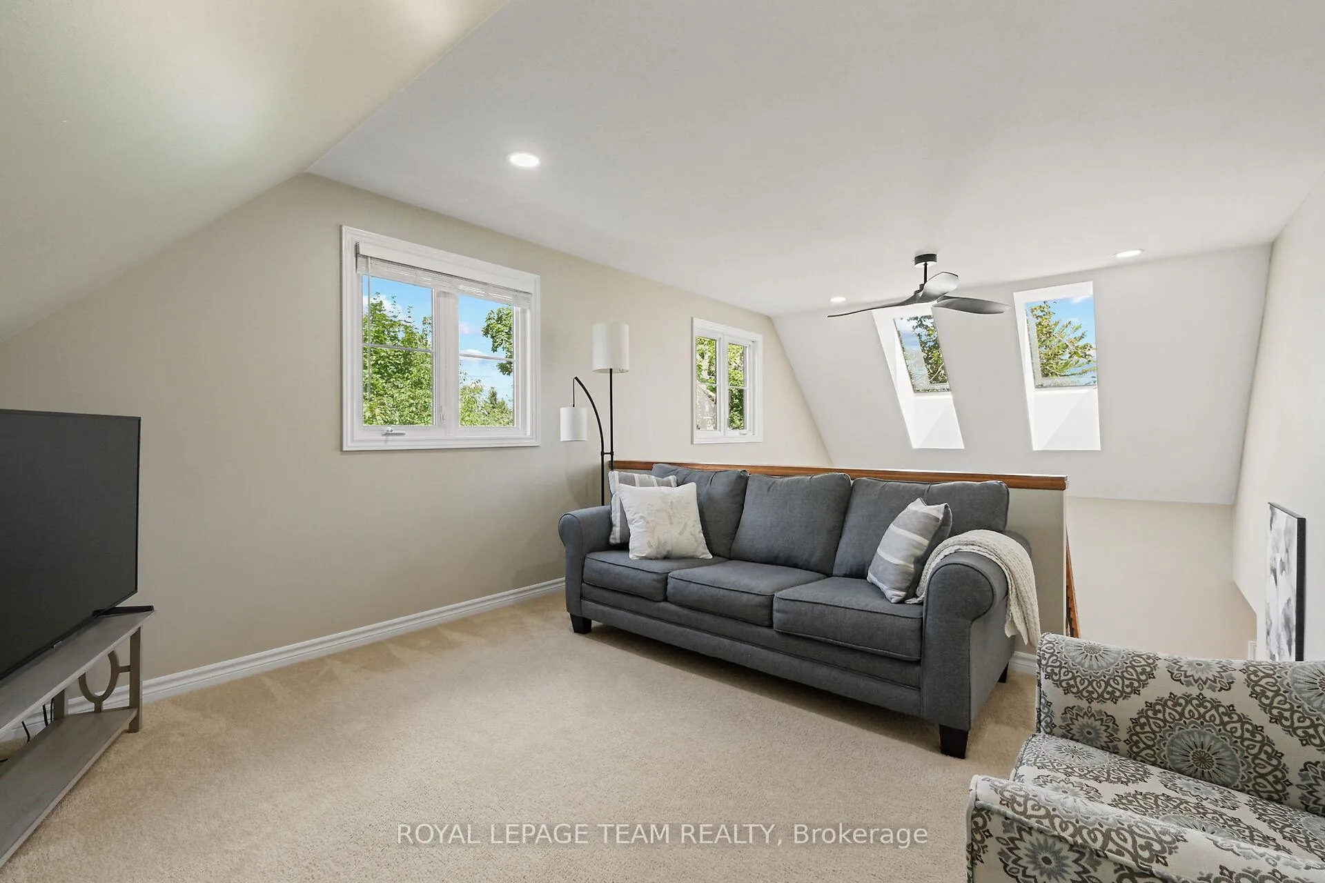 Photo 32 of 2893 Barlow Crescent, Ottawa, Dunrobin Shores — HOMEH
