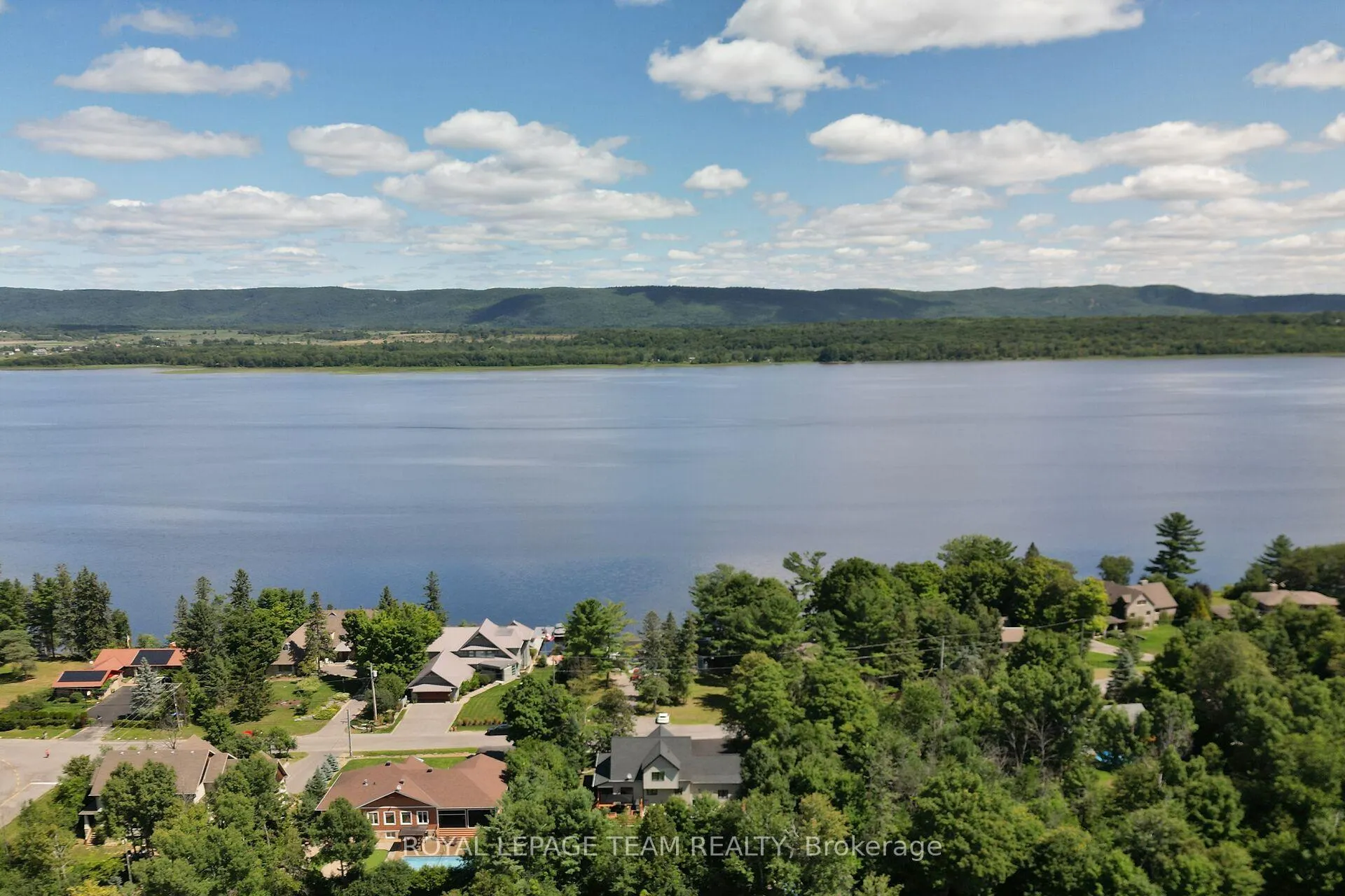 Photo 48 of 2893 Barlow Crescent, Ottawa, Dunrobin Shores — HOMEH