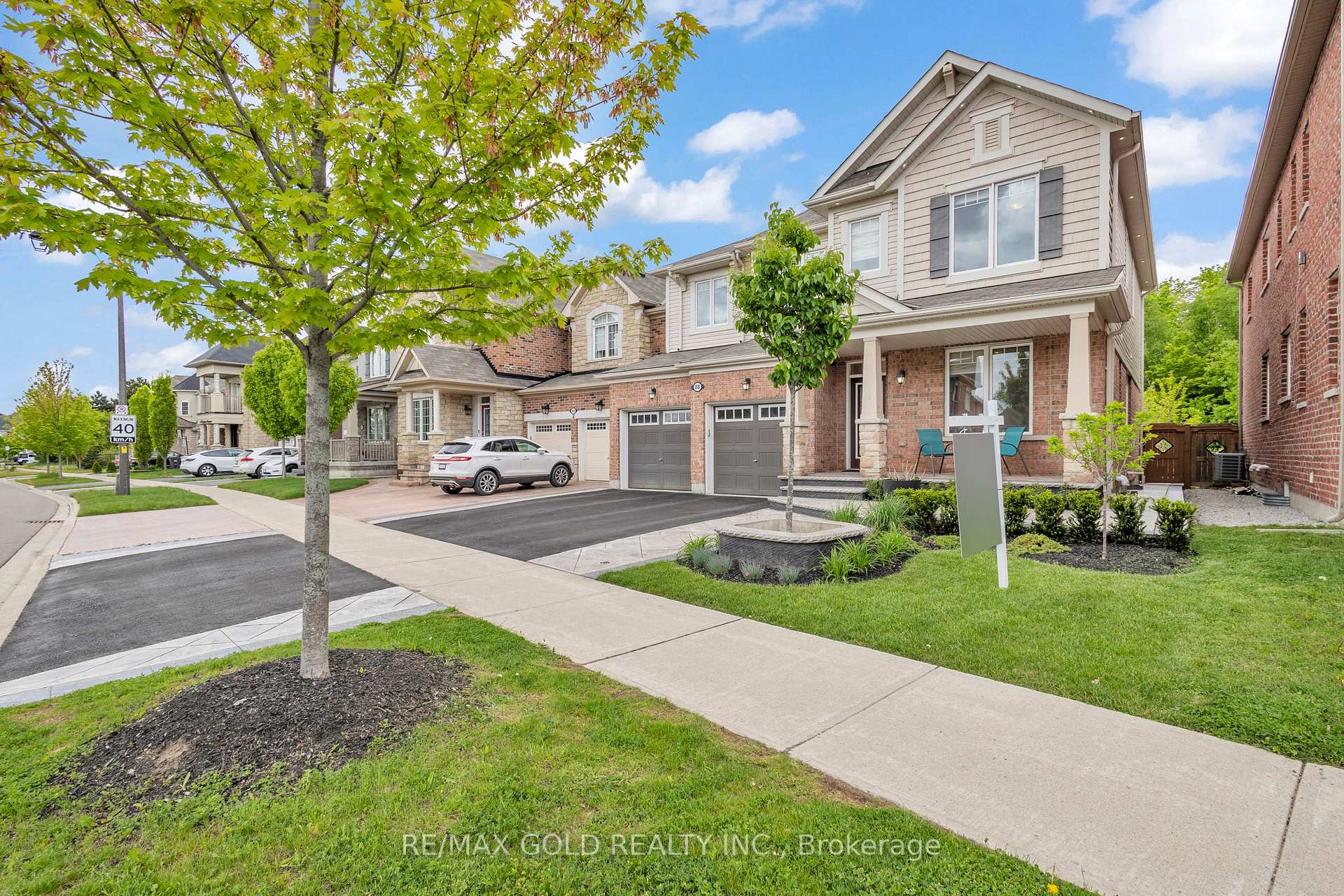 Photo 6 of 88 Newhouse Boulevard, Caledon, Rural Caledon — HOMEH