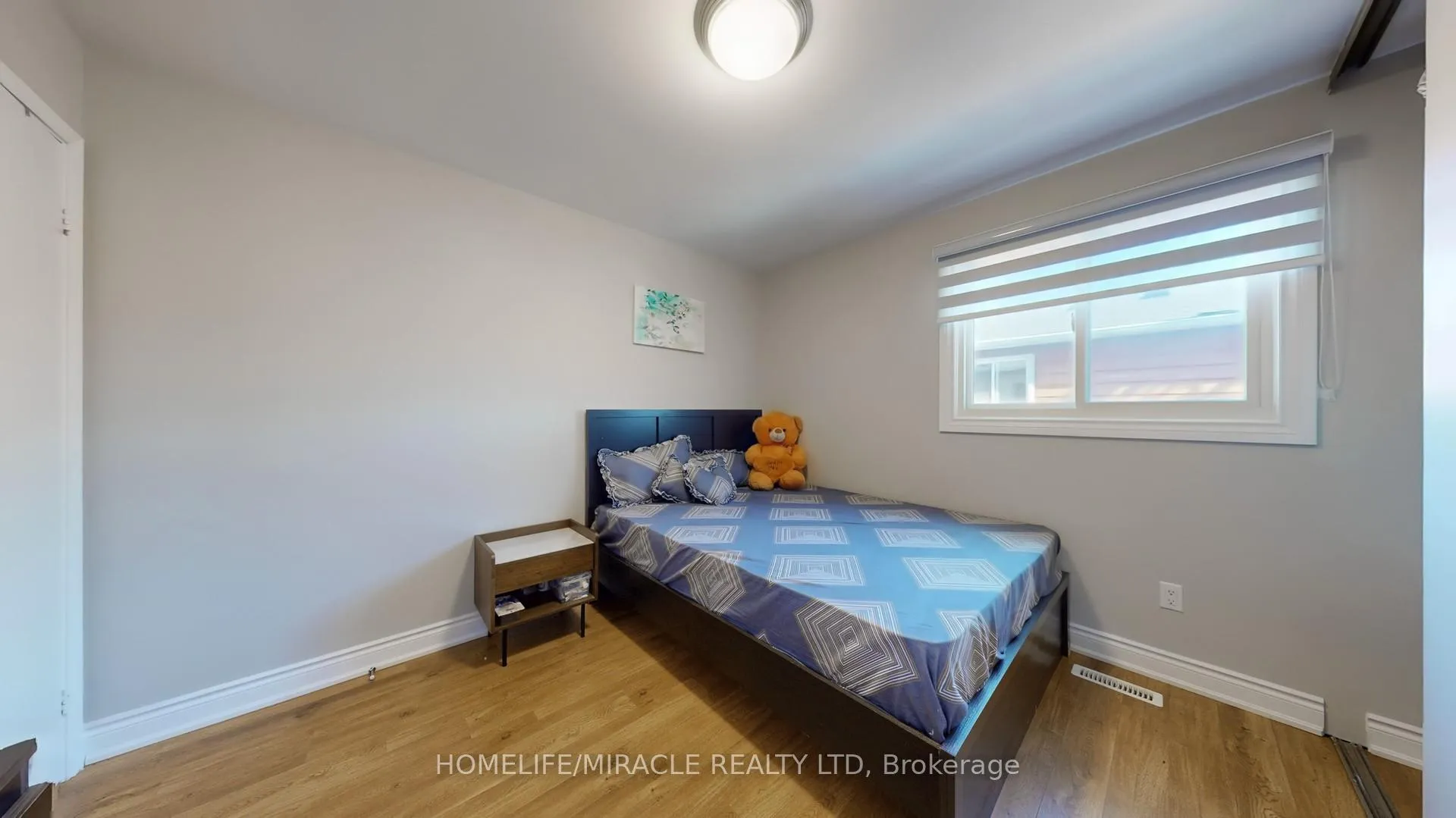 Photo 21 of 64 Radford Drive, Brampton, Brampton North — HOMEH