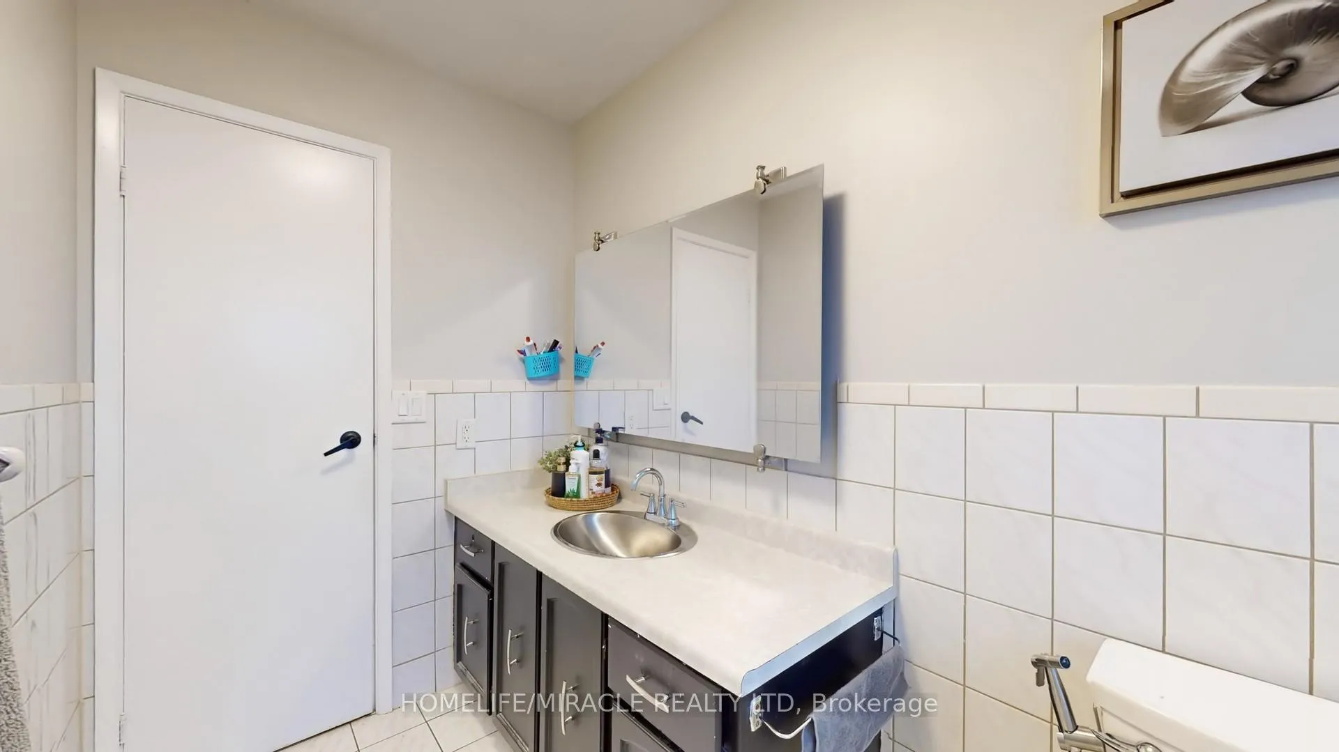 Photo 28 of 64 Radford Drive, Brampton, Brampton North — HOMEH