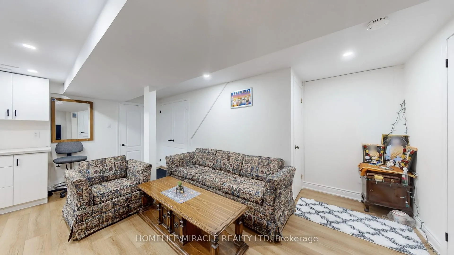 Photo 35 of 64 Radford Drive, Brampton, Brampton North — HOMEH