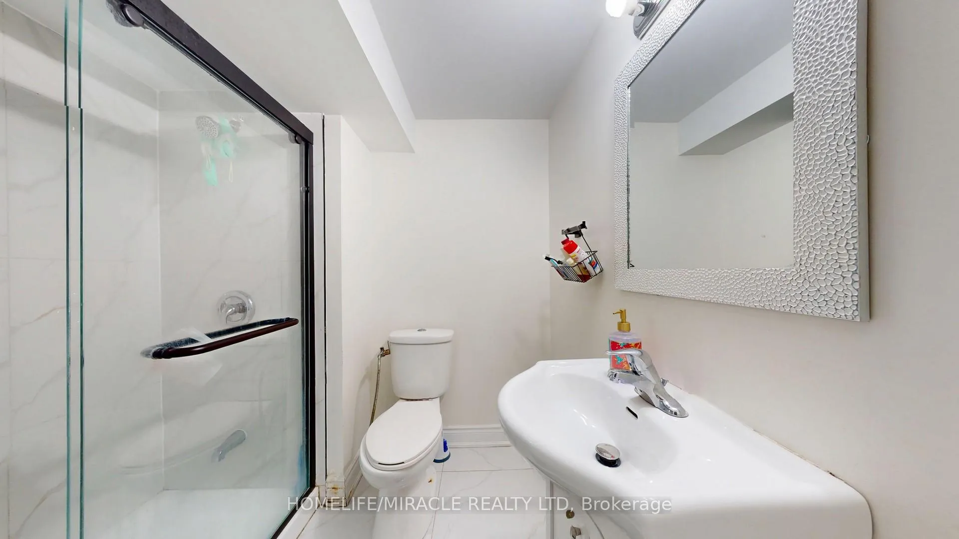 Photo 45 of 64 Radford Drive, Brampton, Brampton North — HOMEH