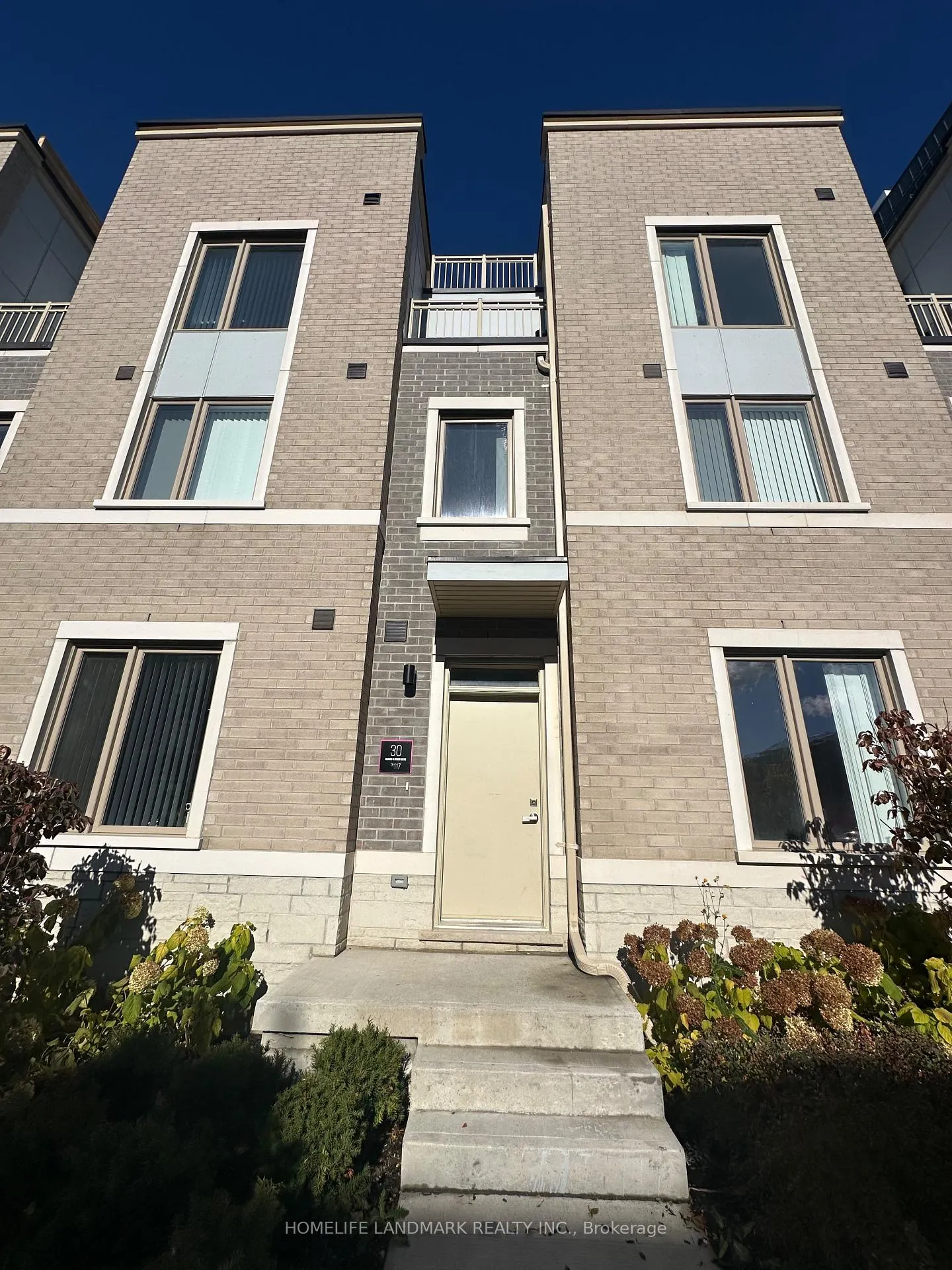 Front of Unit TH117, 30 Almond Blossom Mews
