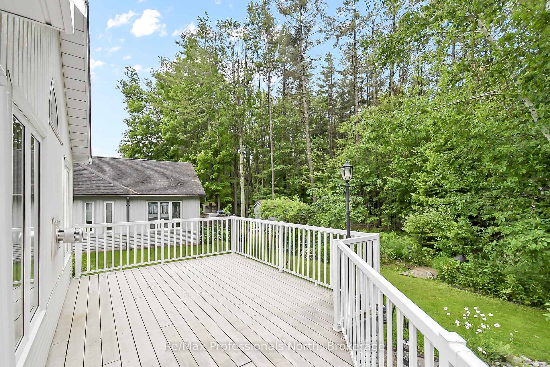 Photo 23 of 15 Pineridge Gate, Gravenhurst, Muskoka (S) — HOMEH
