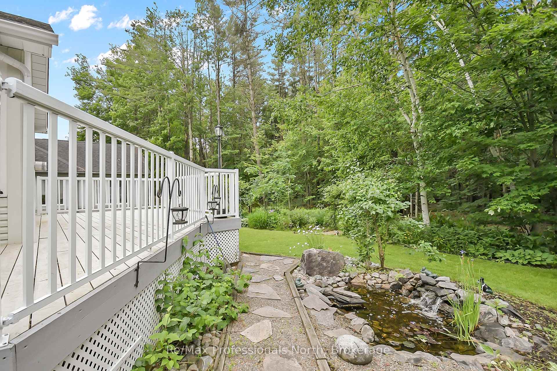 Photo 24 of 15 Pineridge Gate, Gravenhurst, Muskoka (S) — HOMEH