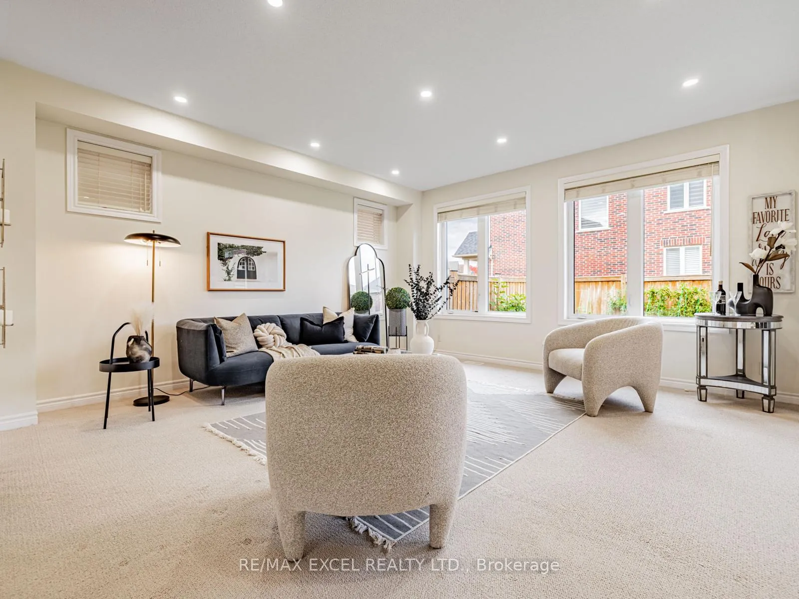 Photo 11 of 2323 Dobbinton Street, Oshawa, Windfields — HOMEH