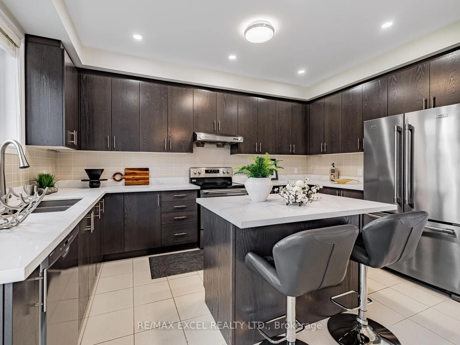Photo 16 of 2323 Dobbinton Street, Oshawa, Windfields — HOMEH