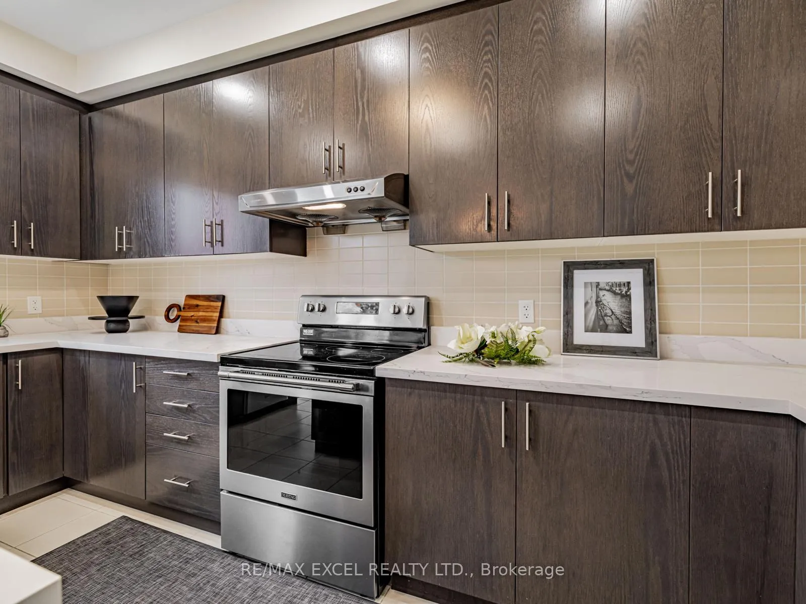 Photo 17 of 2323 Dobbinton Street, Oshawa, Windfields — HOMEH