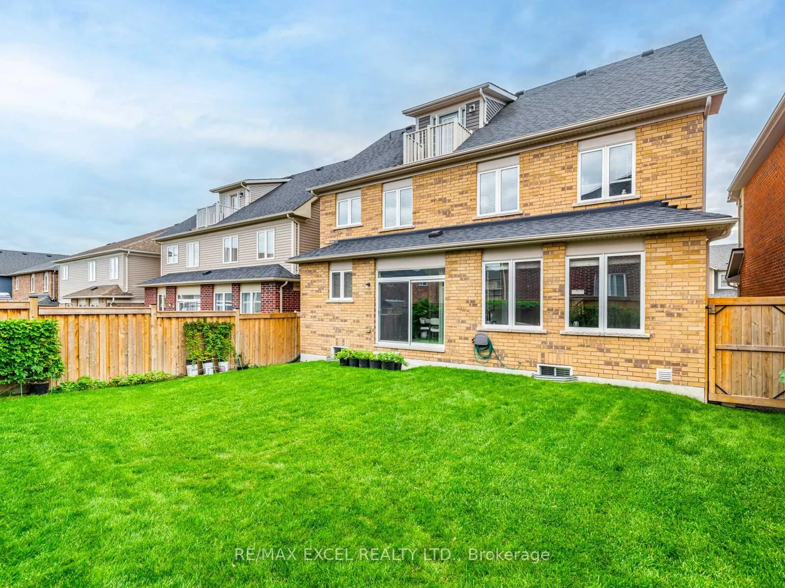 Photo 35 of 2323 Dobbinton Street, Oshawa, Windfields — HOMEH