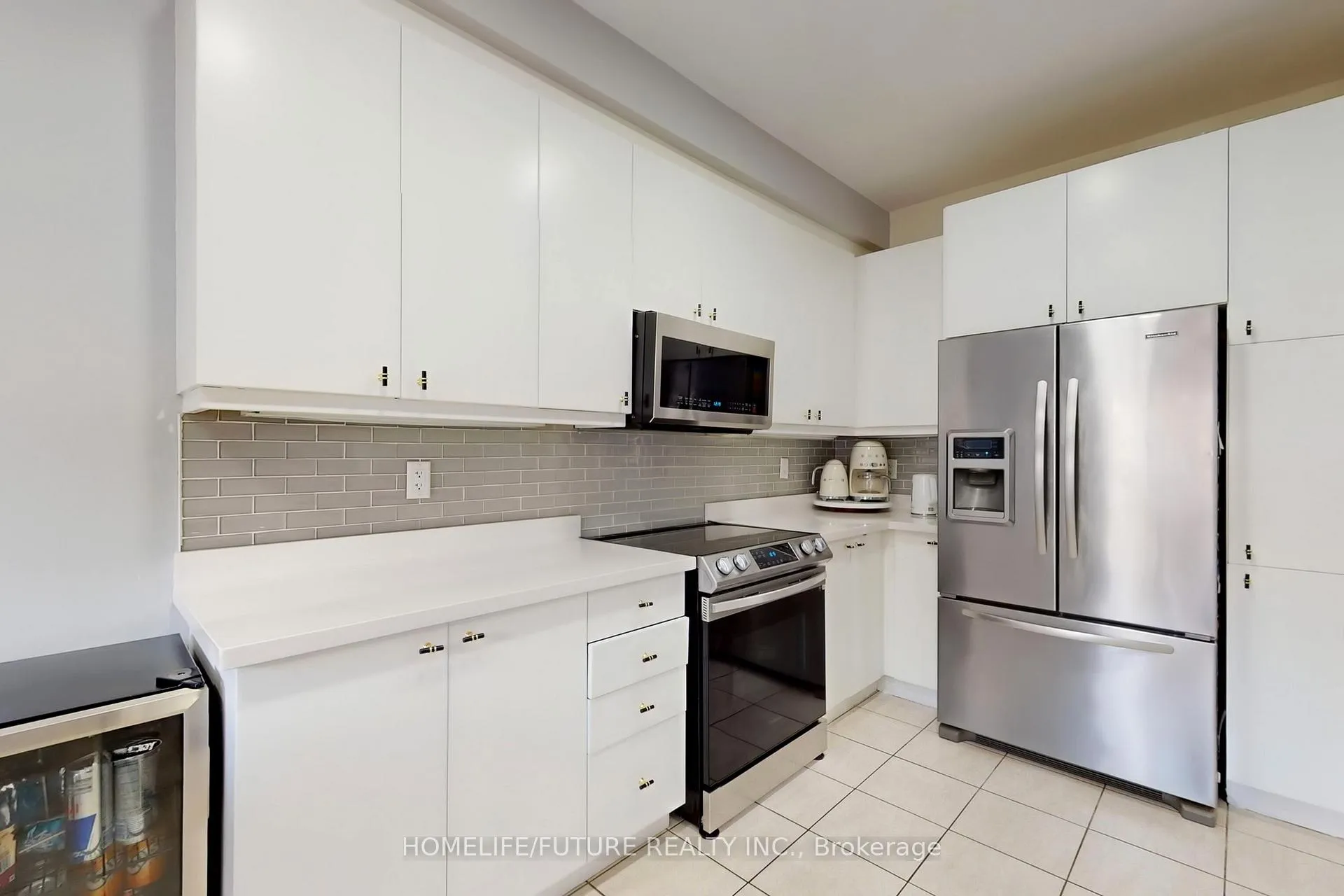 Photo 16 of 44 Arfield Avenue, Ajax, Northeast Ajax — HOMEH