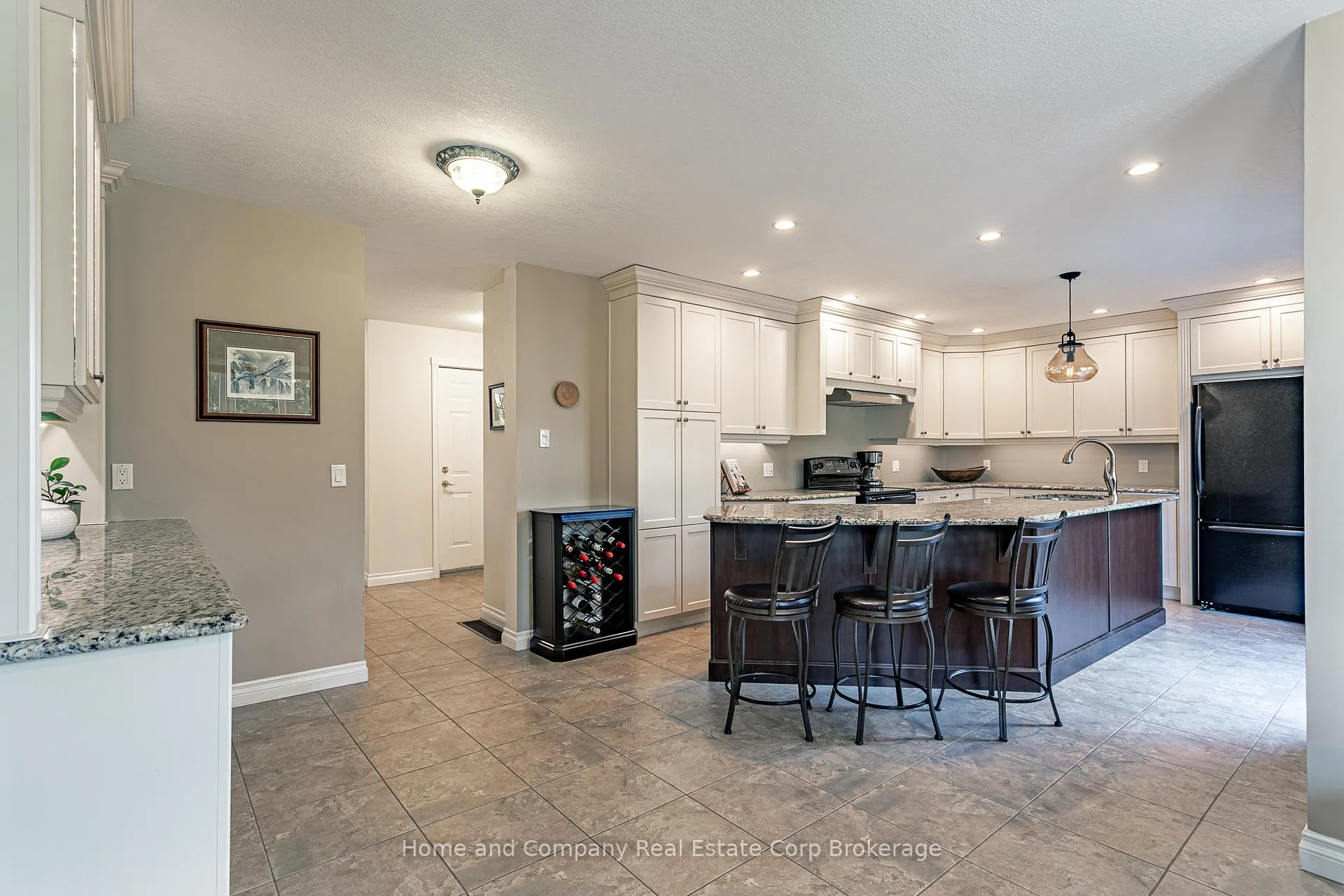 Photo 11 of 12 Mc Queen Court, Norfolk, Waterford — HOMEH