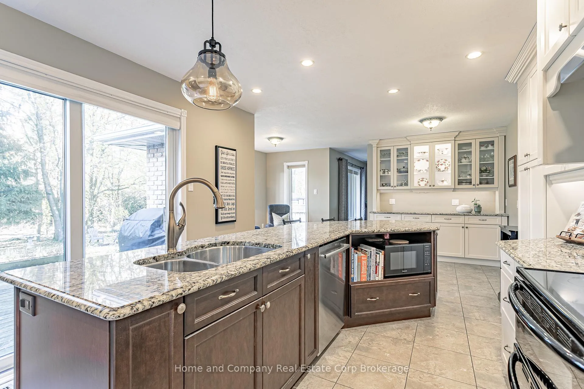 Photo 15 of 12 Mc Queen Court, Norfolk, Waterford — HOMEH