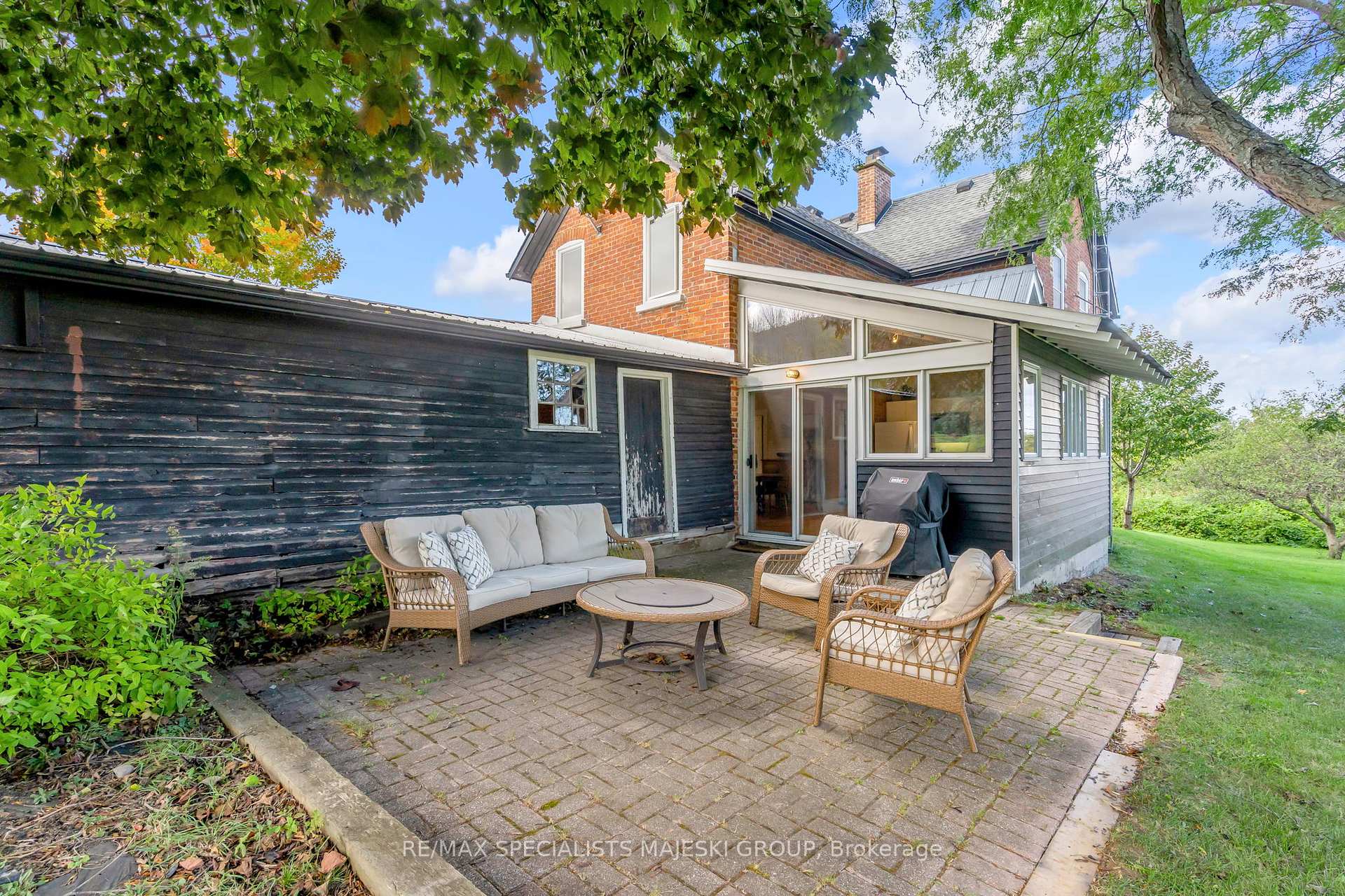 Photo 14 of 190 Old Lakeshore Road, Blue Mountains — HOMEH