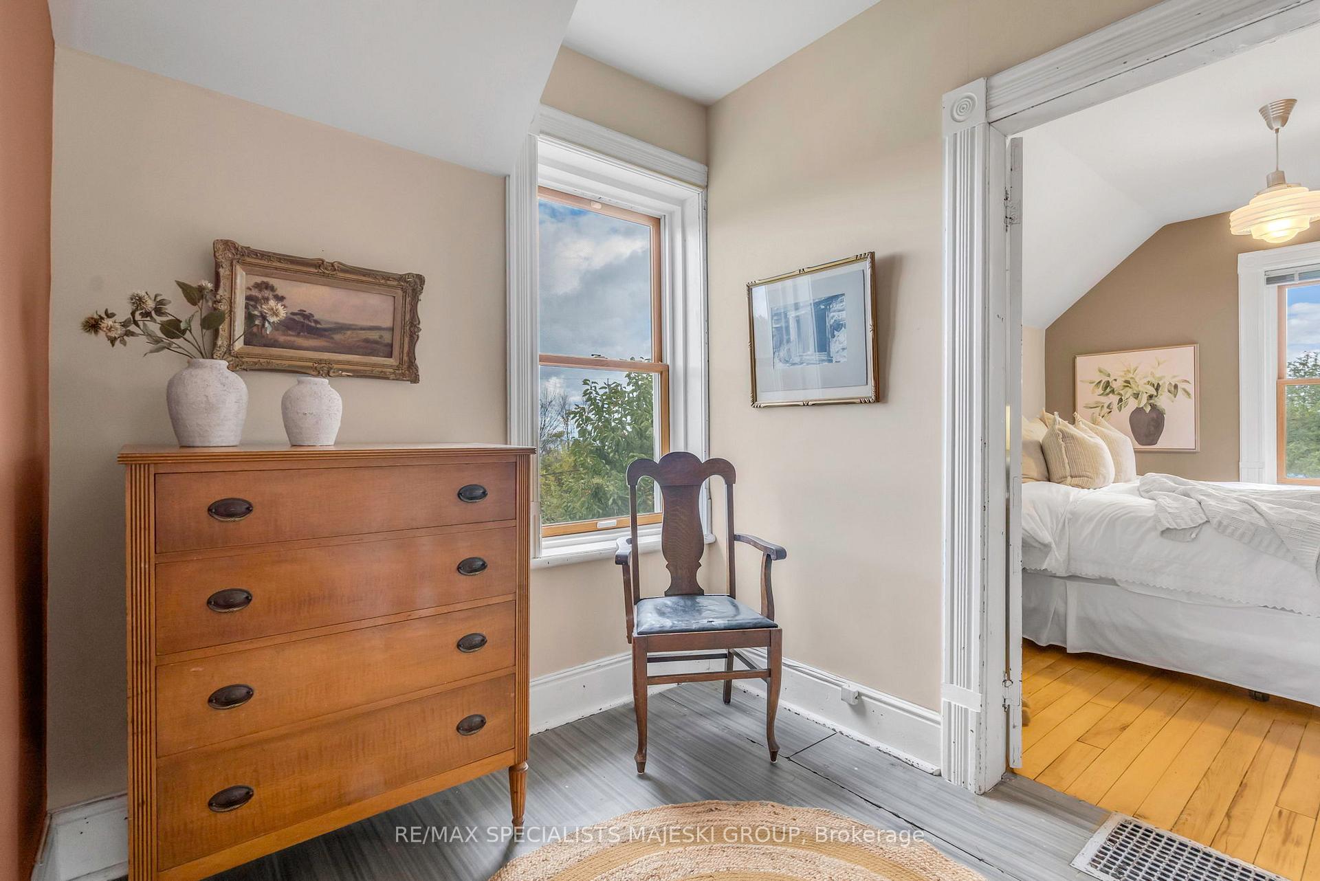 Photo 27 of 190 Old Lakeshore Road, Blue Mountains — HOMEH