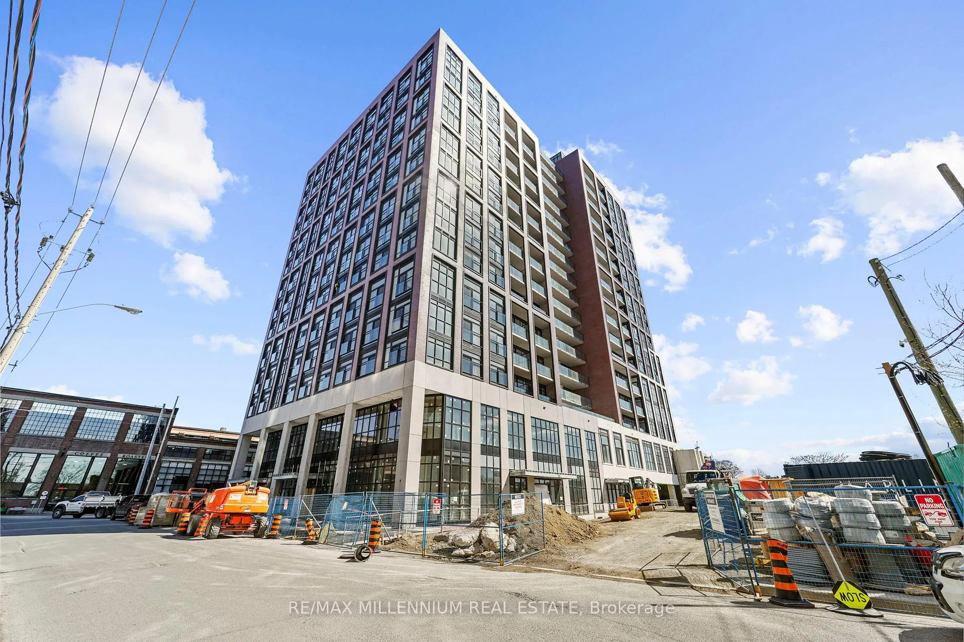 Front of Unit 314, 181 Sterling Road