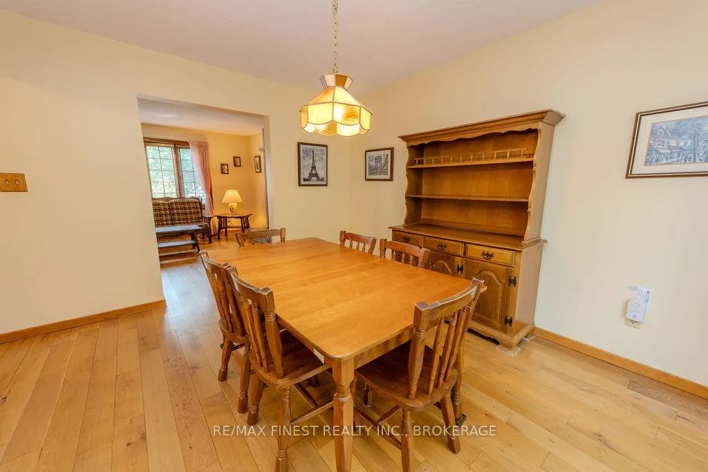 Photo 8 of 776 Cedarwood Drive, Kingston, City Northwest — HOMEH