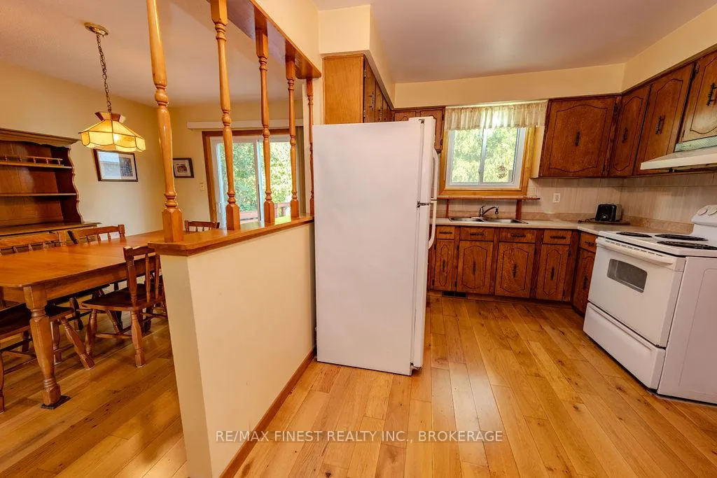 Photo 11 of 776 Cedarwood Drive, Kingston, City Northwest — HOMEH