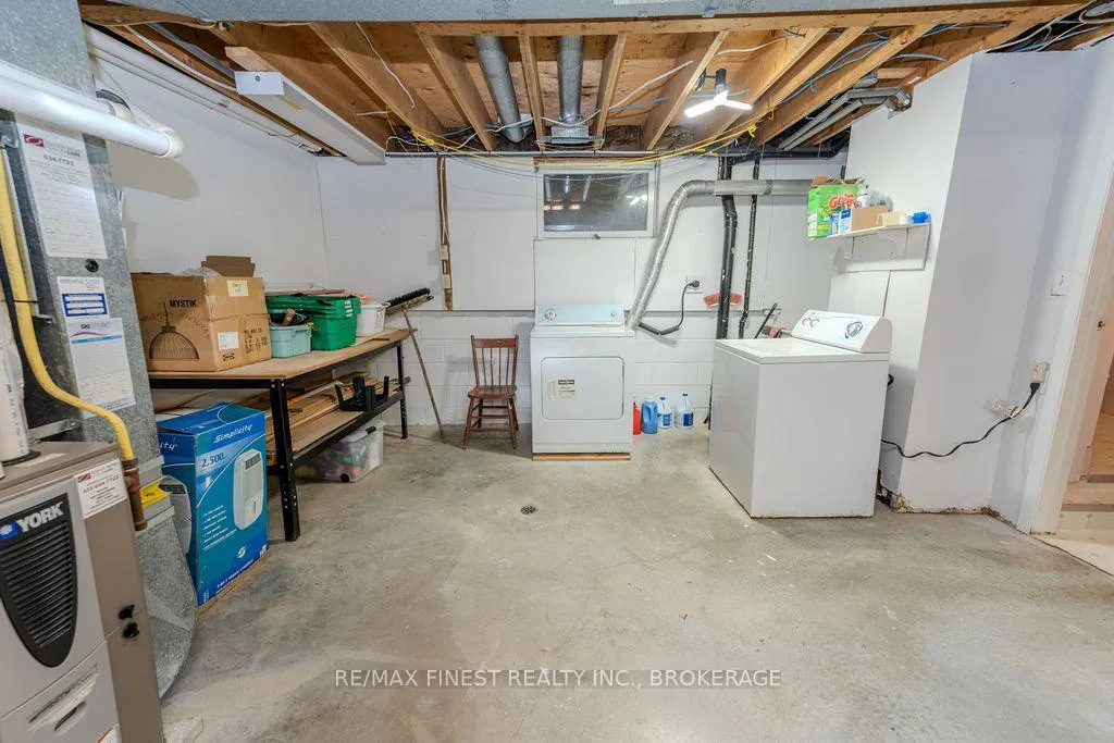 Photo 21 of 776 Cedarwood Drive, Kingston, City Northwest — HOMEH