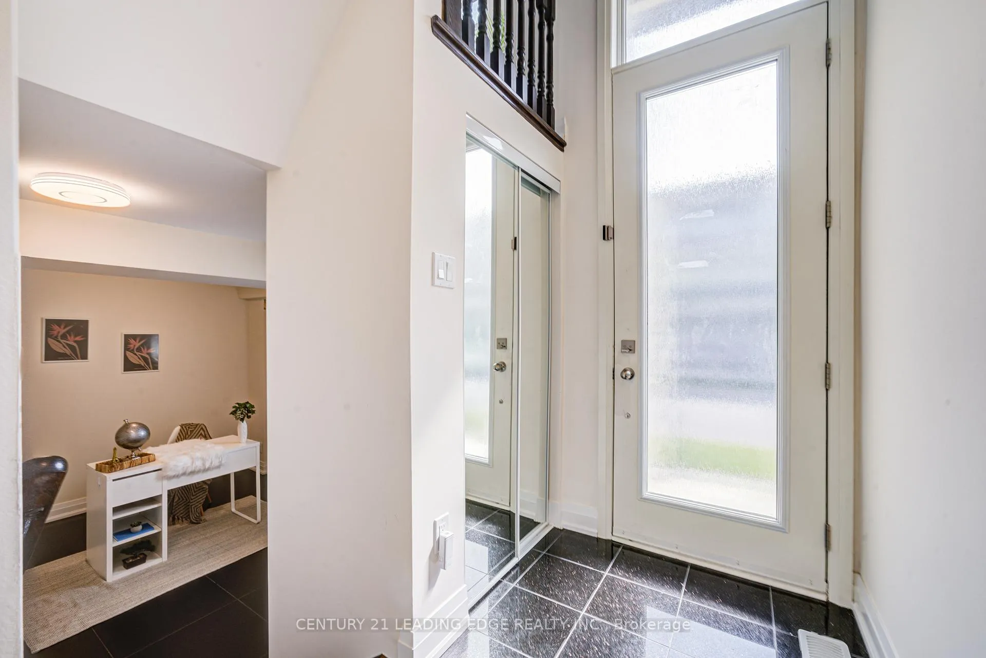 Photo 4 of 88 William Saville Street, Markham, Unionville — HOMEH