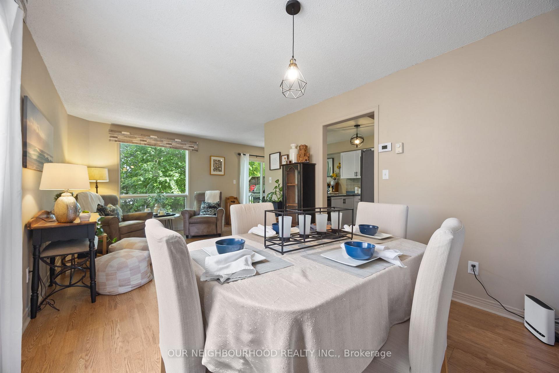 Photo 9 of 39 Short Crescent, Clarington, Courtice — HOMEH