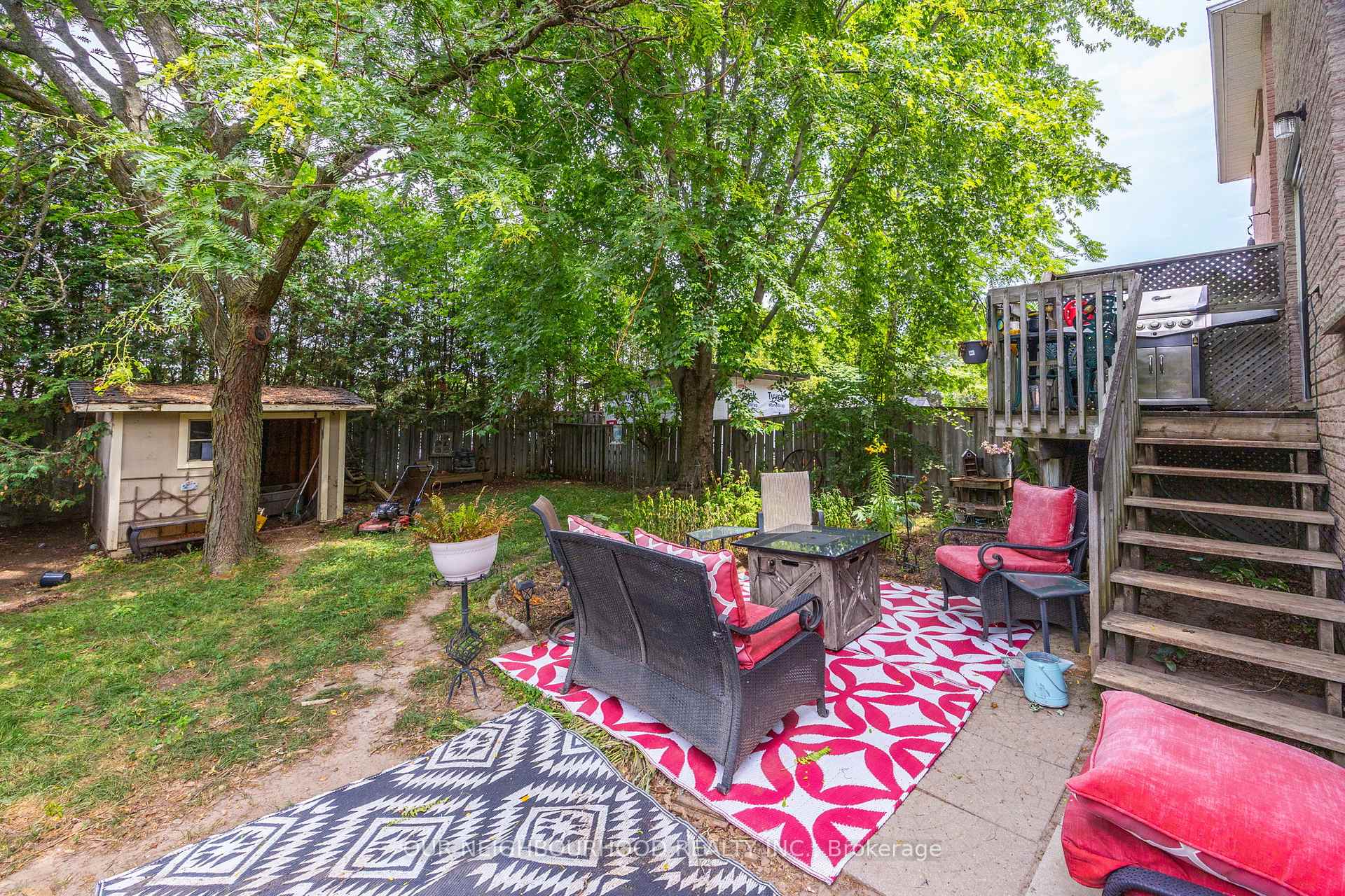 Photo 29 of 39 Short Crescent, Clarington, Courtice — HOMEH