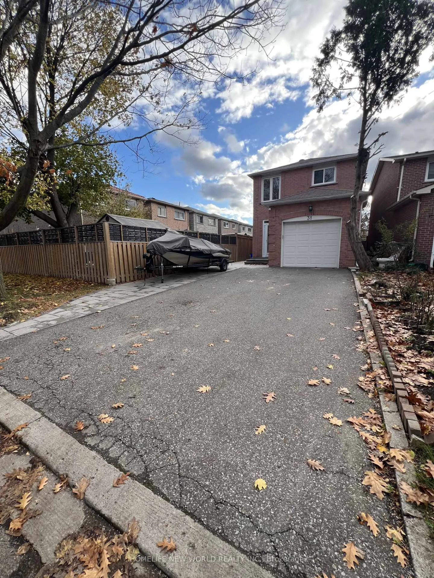 Photo 5 of Unit 1st & 2nd, 31 Spangler Road, Markham, Middlefield — HOMEH