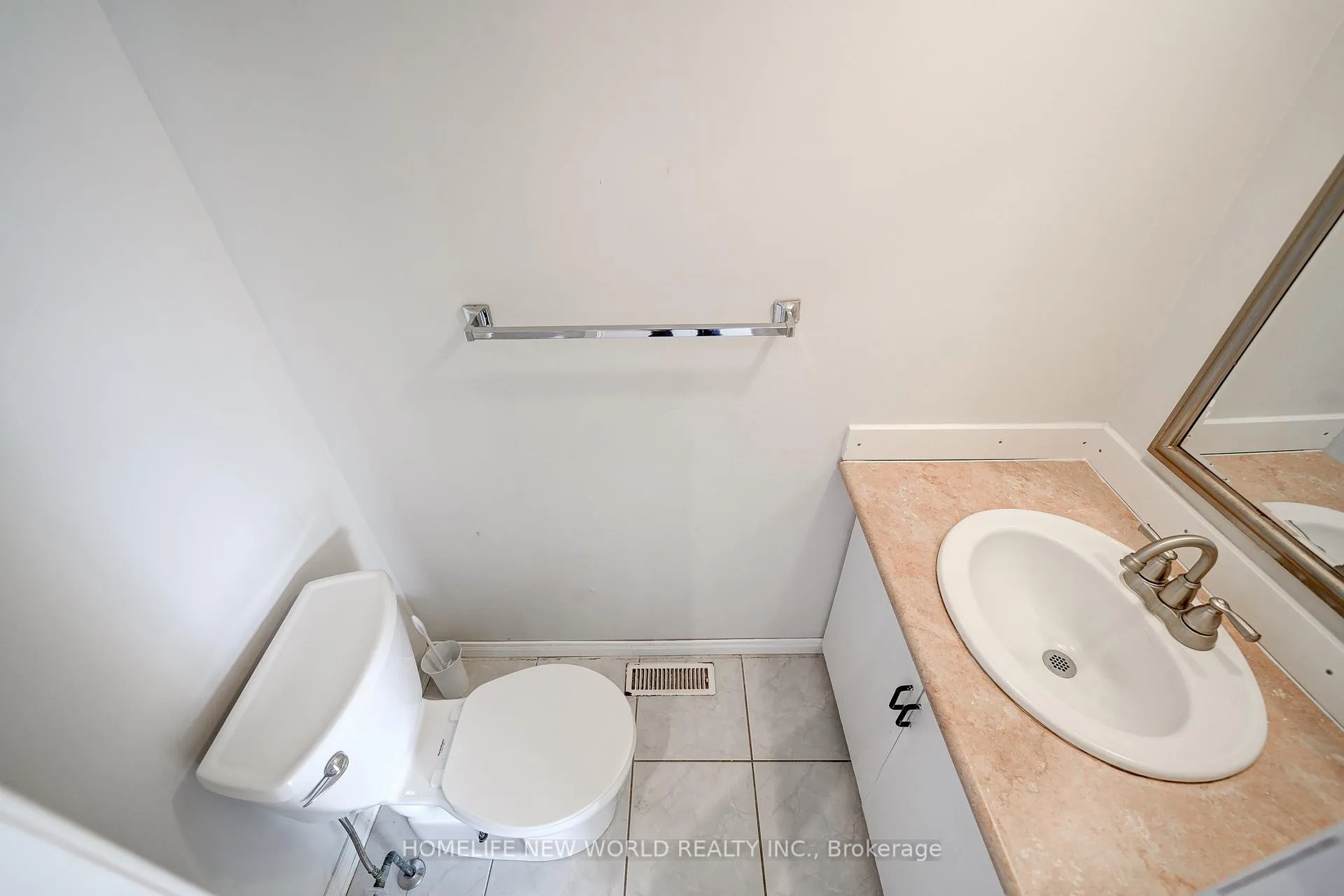 Photo 28 of Unit 1st & 2nd, 31 Spangler Road, Markham, Middlefield — HOMEH