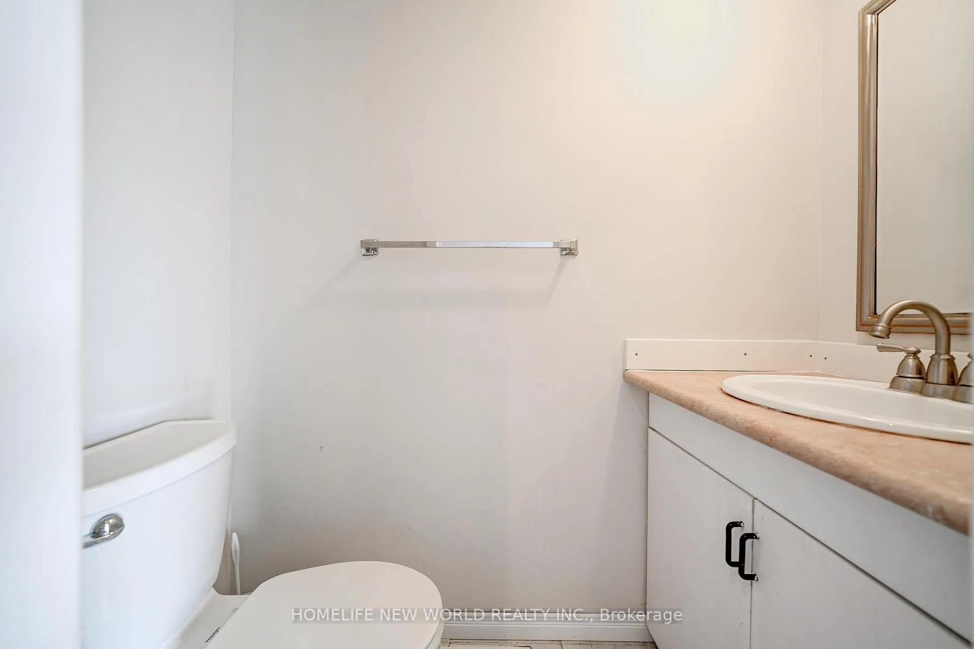 Photo 29 of Unit 1st & 2nd, 31 Spangler Road, Markham, Middlefield — HOMEH