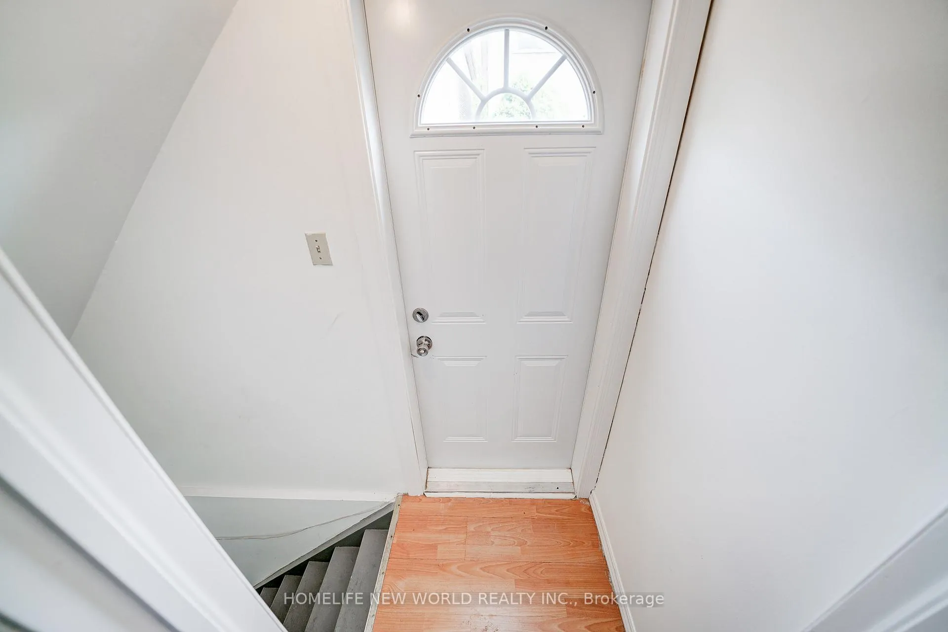 Photo 48 of Unit 1st & 2nd, 31 Spangler Road, Markham, Middlefield — HOMEH