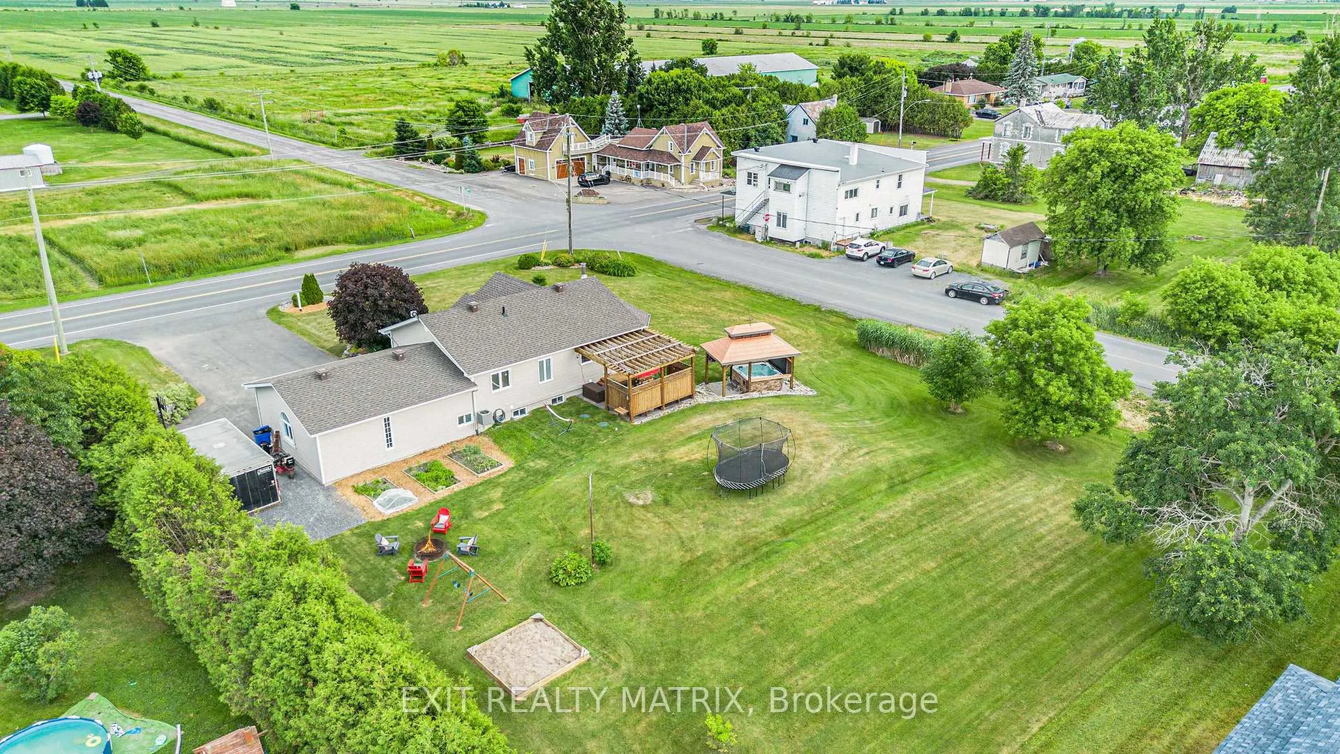 Photo 24 of 2713 County Road 3, The Nation, The Nation Municipality — HOMEH