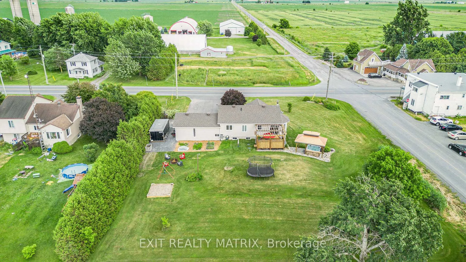 Photo 25 of 2713 County Road 3, The Nation, The Nation Municipality — HOMEH