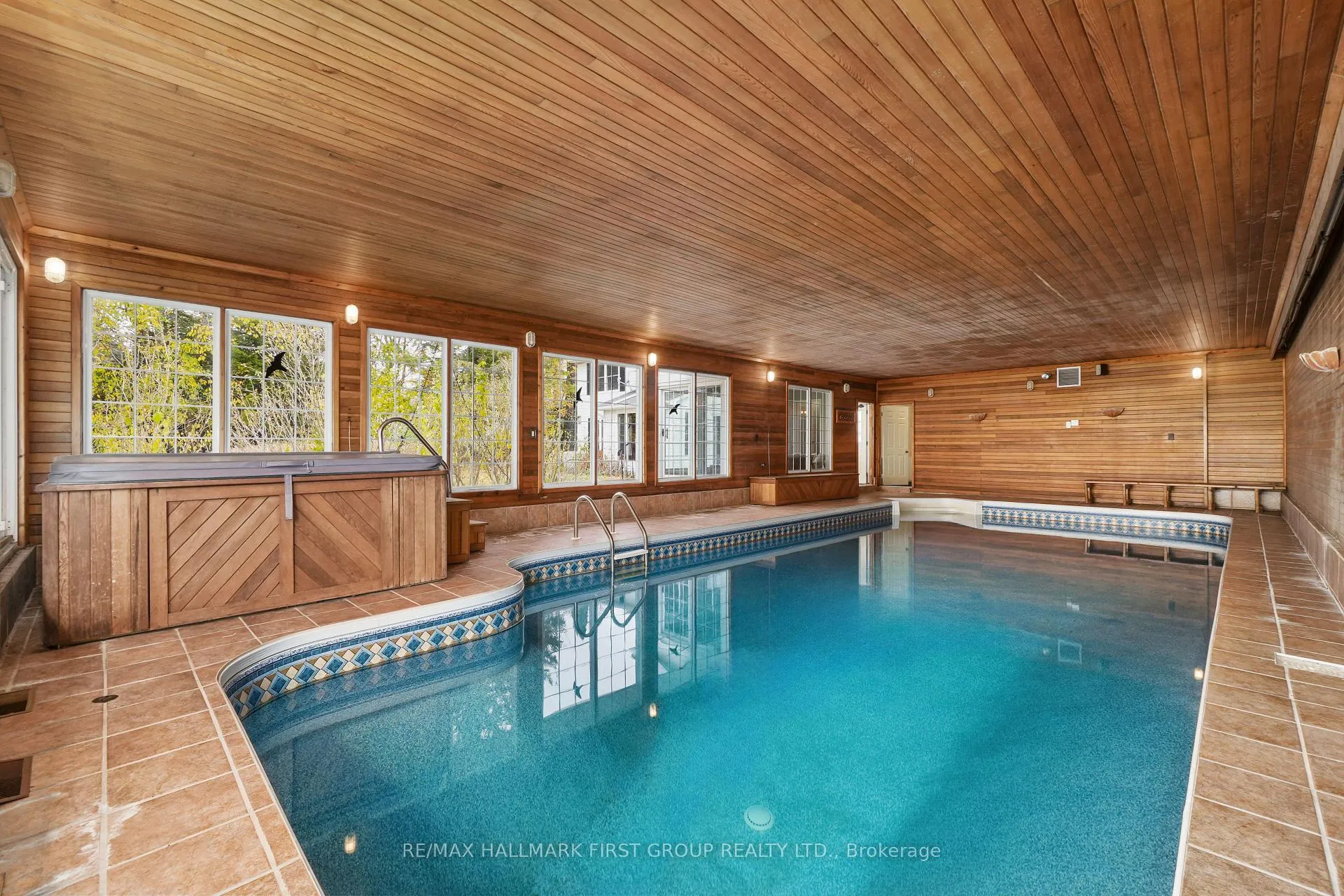 Photo 24 of 401 Lakeshore Drive, Cobourg — HOMEH