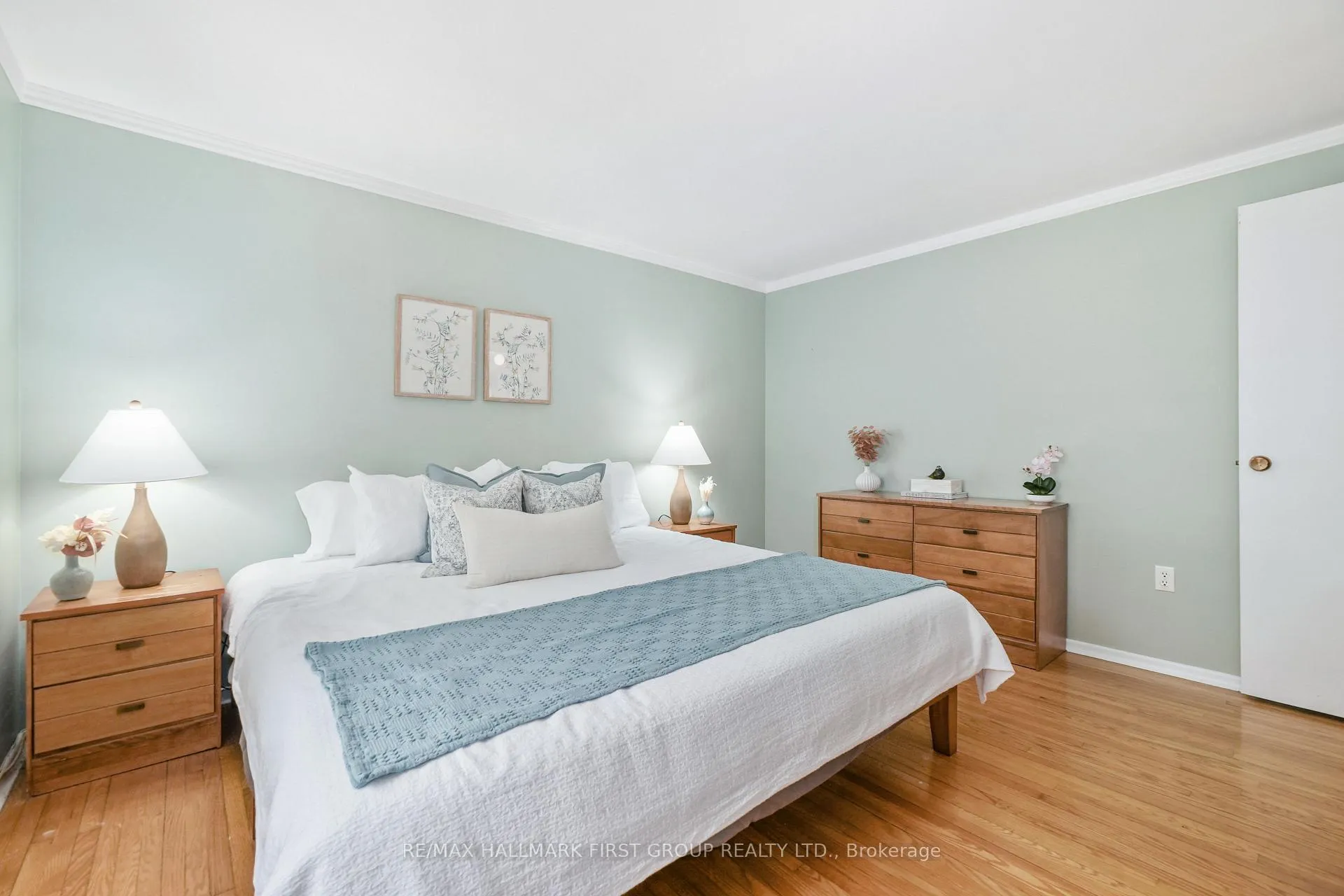 Photo 27 of 401 Lakeshore Drive, Cobourg — HOMEH