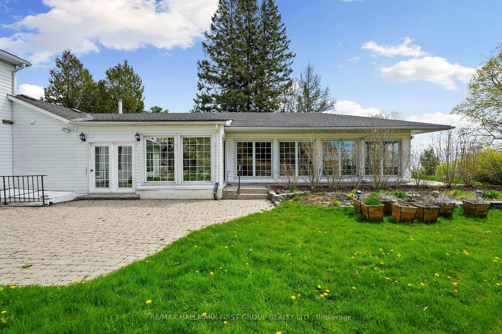 Photo 38 of 401 Lakeshore Drive, Cobourg — HOMEH